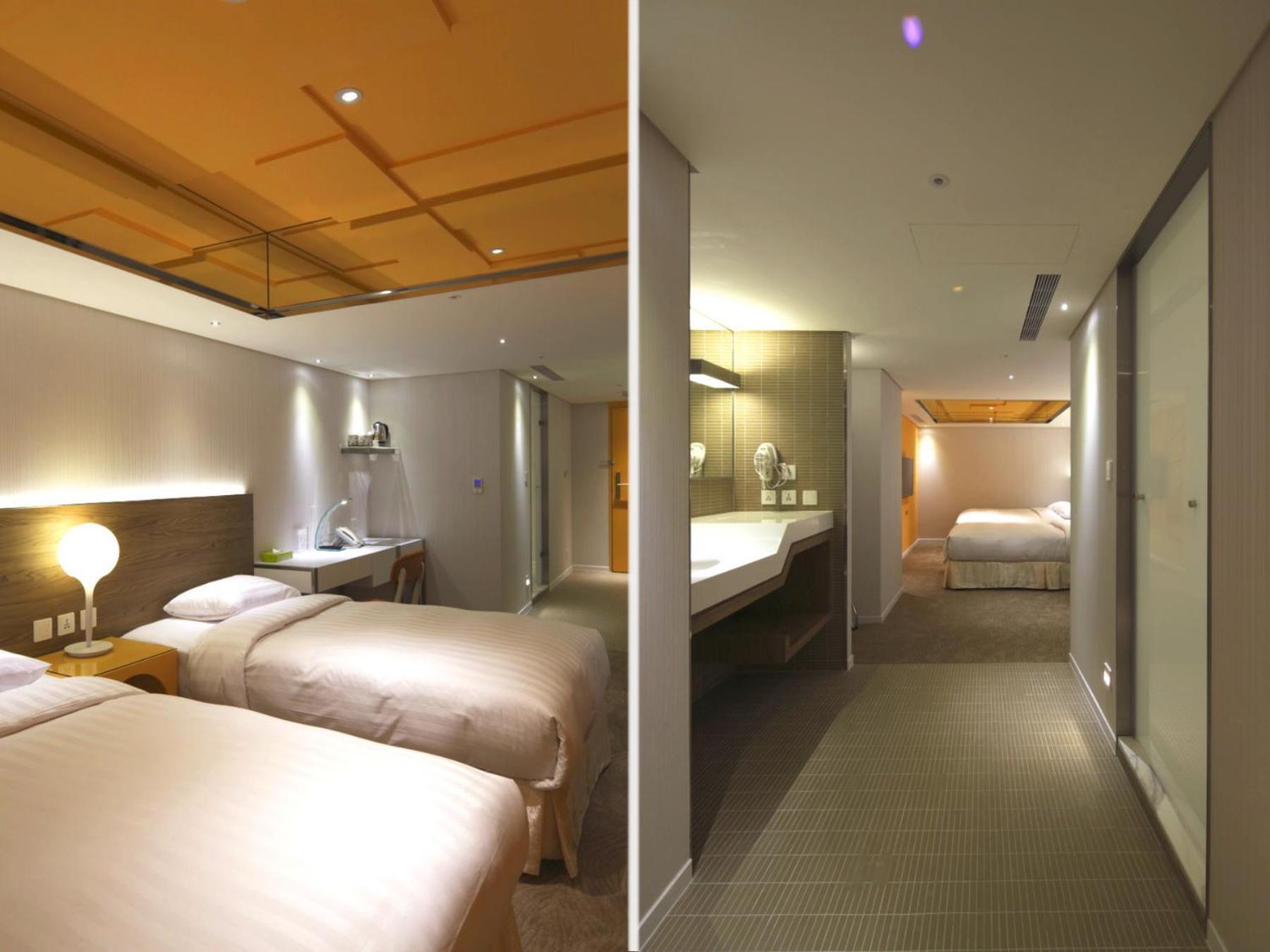 World - Zhonghua Hotel