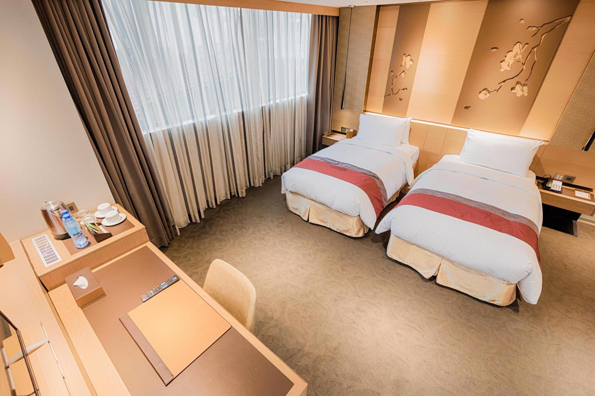 World Grand Nanjing Hotel Taipei