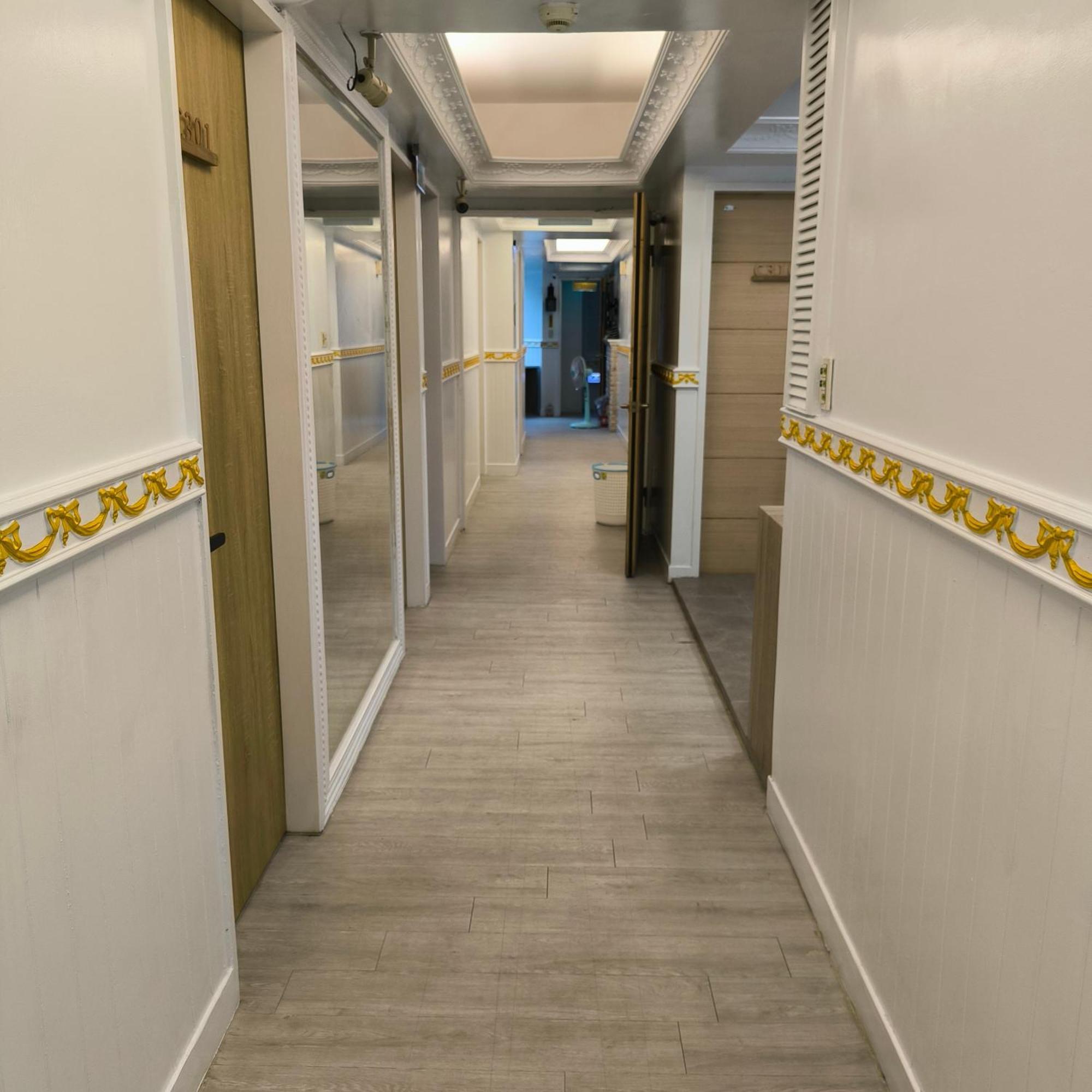 橙舍二館 Tw 2 Hostel Taipei