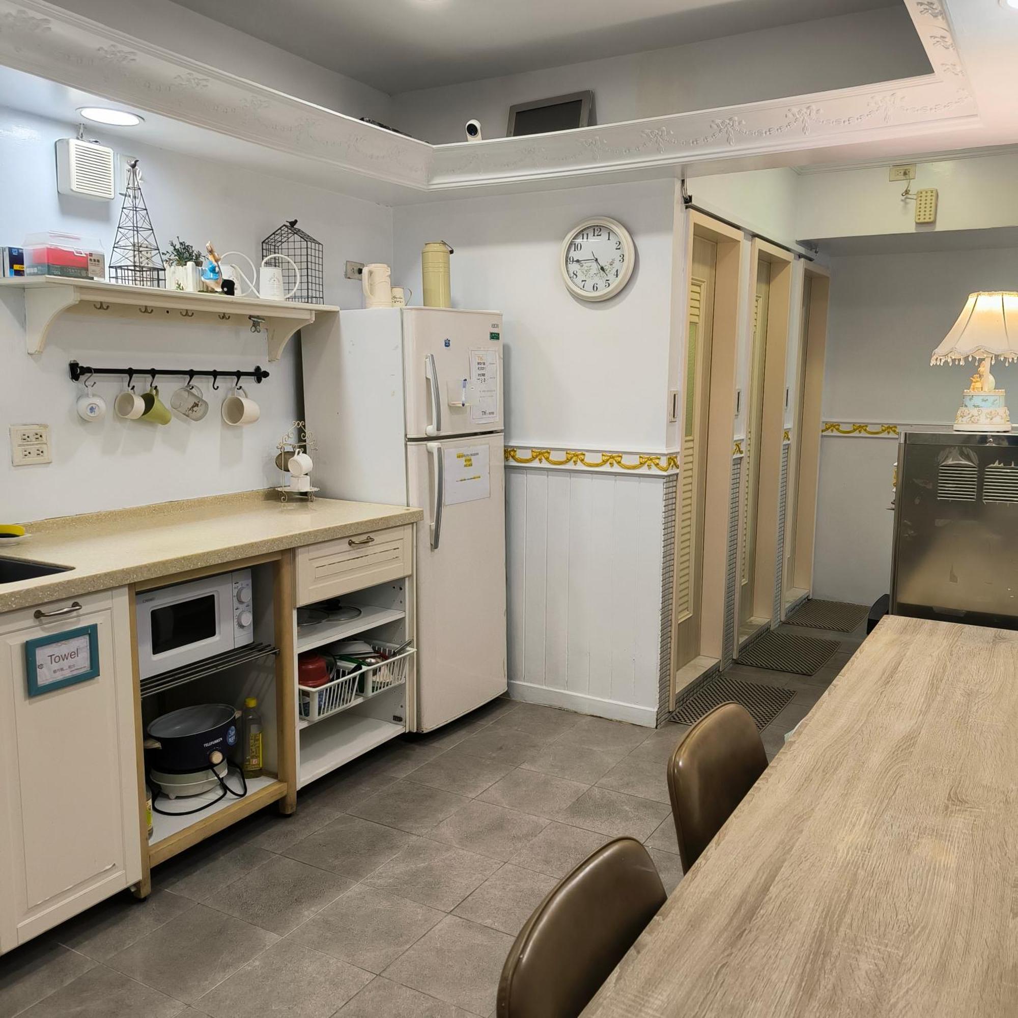 Hostel 橙舍二館 Tw 2
