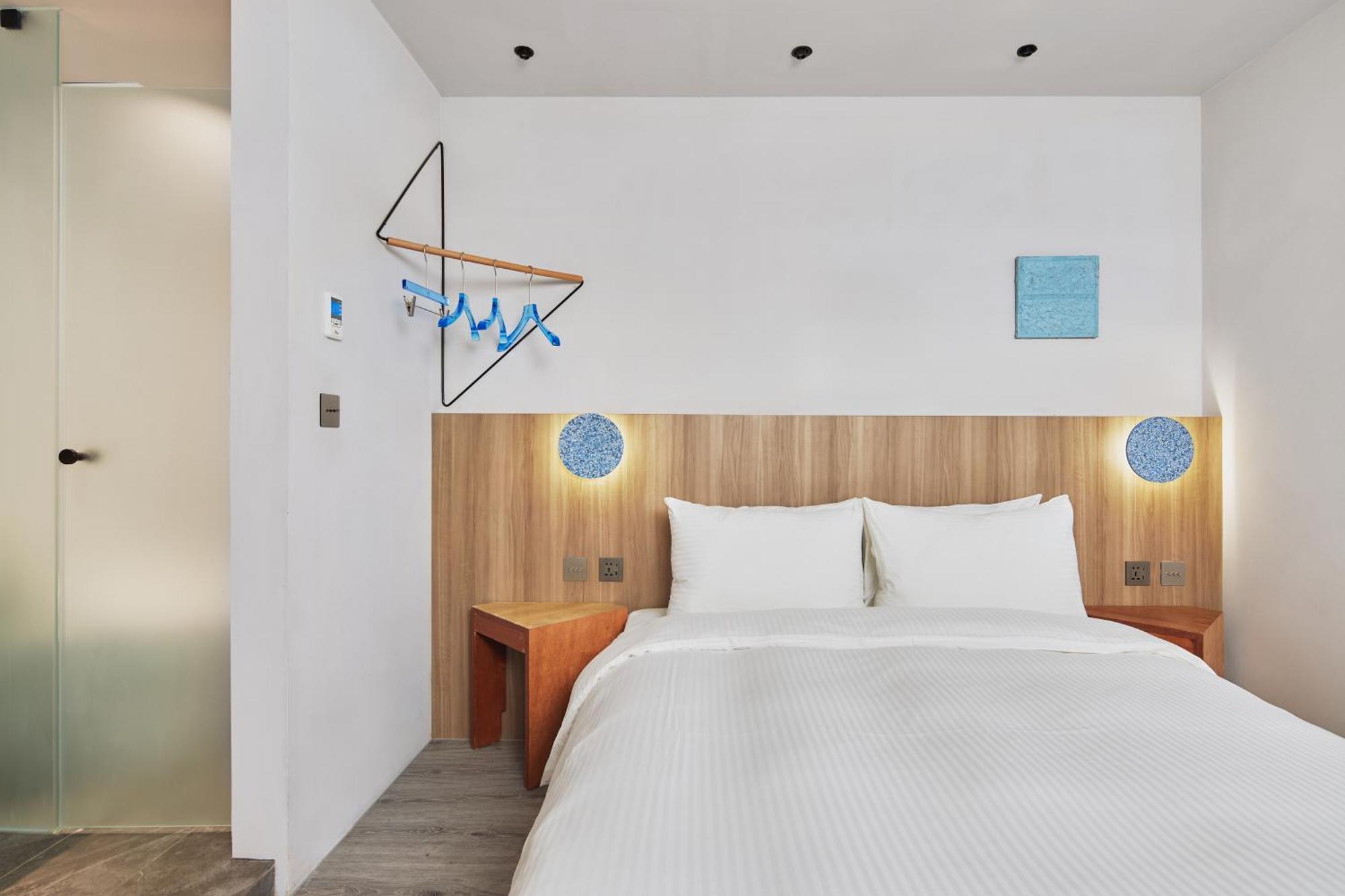 The Blue By Just 3* Taipei