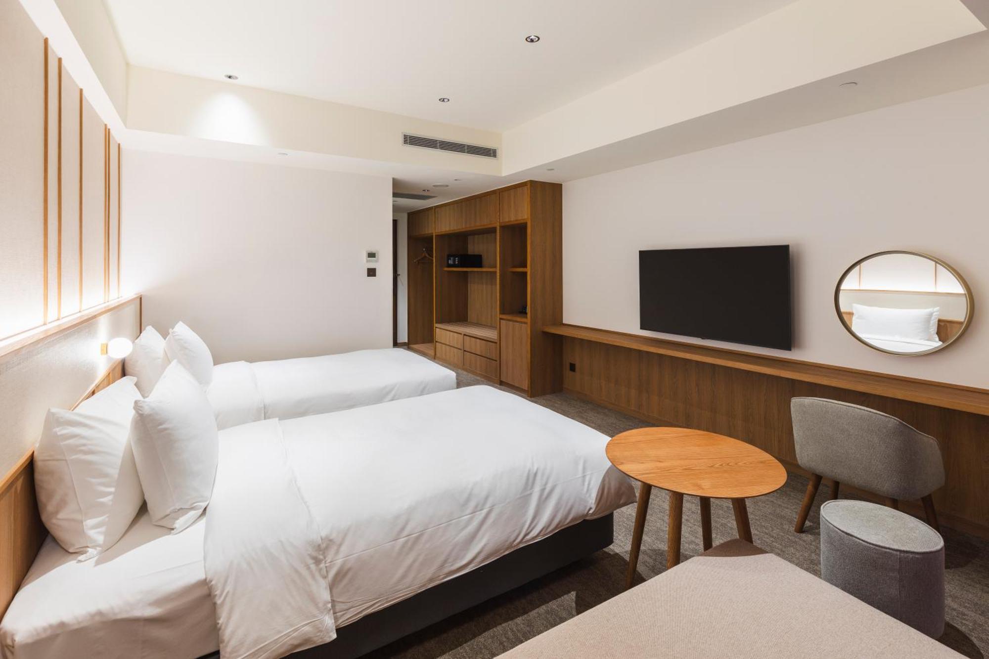 Hotel Sotetsu Grand Fresa Ximen 4*