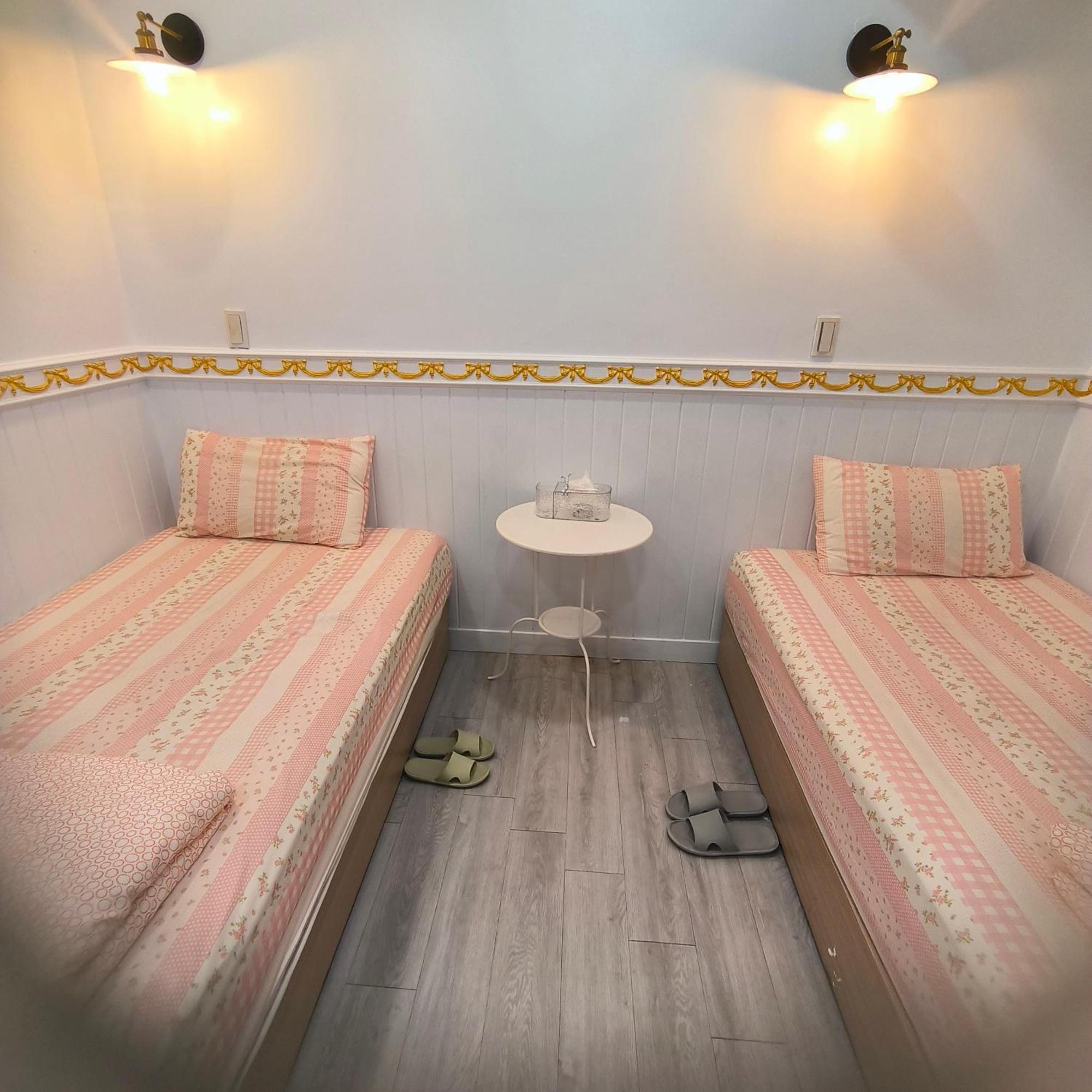 Hostel 橙舍二館 Tw 2 *
