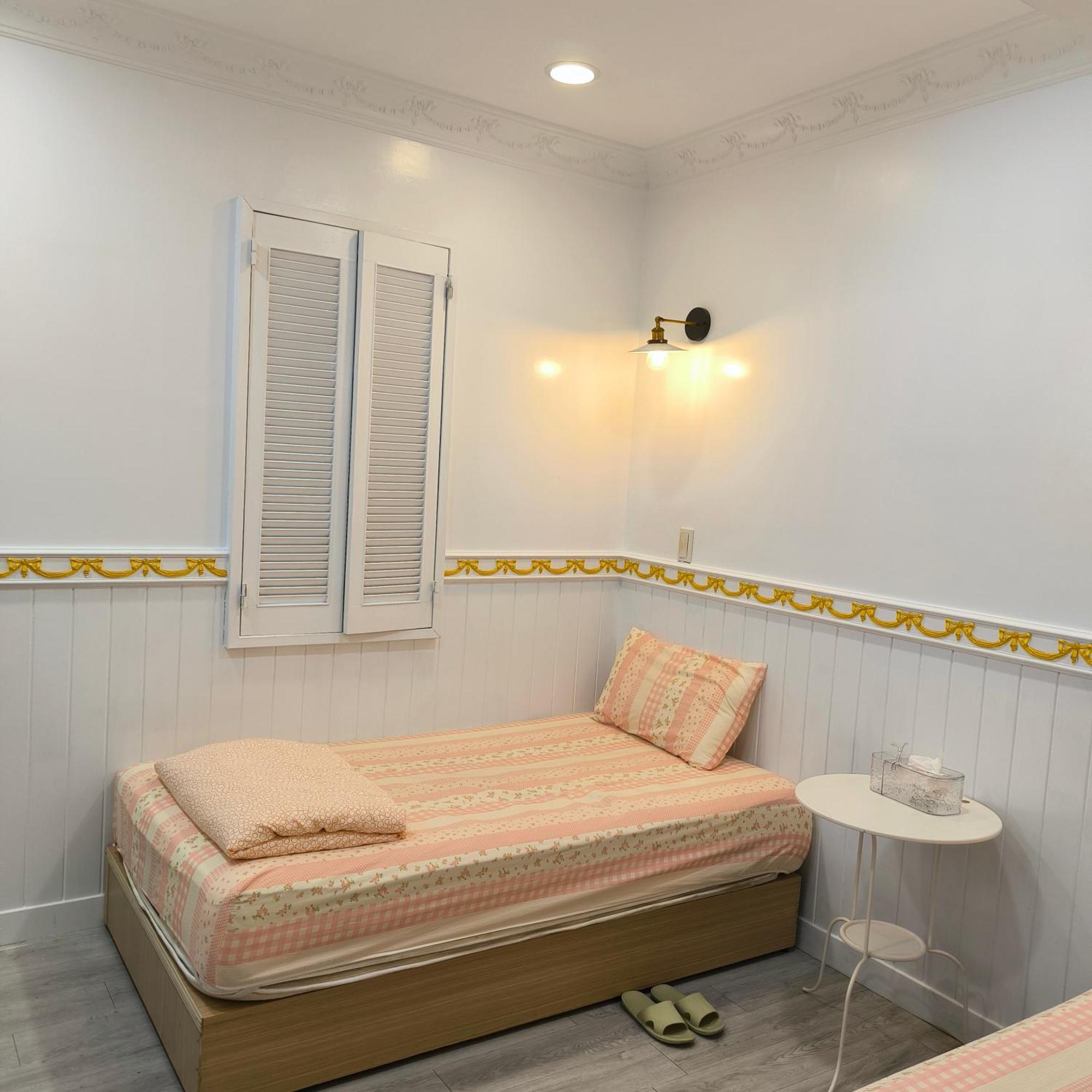 橙舍二館 Tw 2 Hostel Taipei