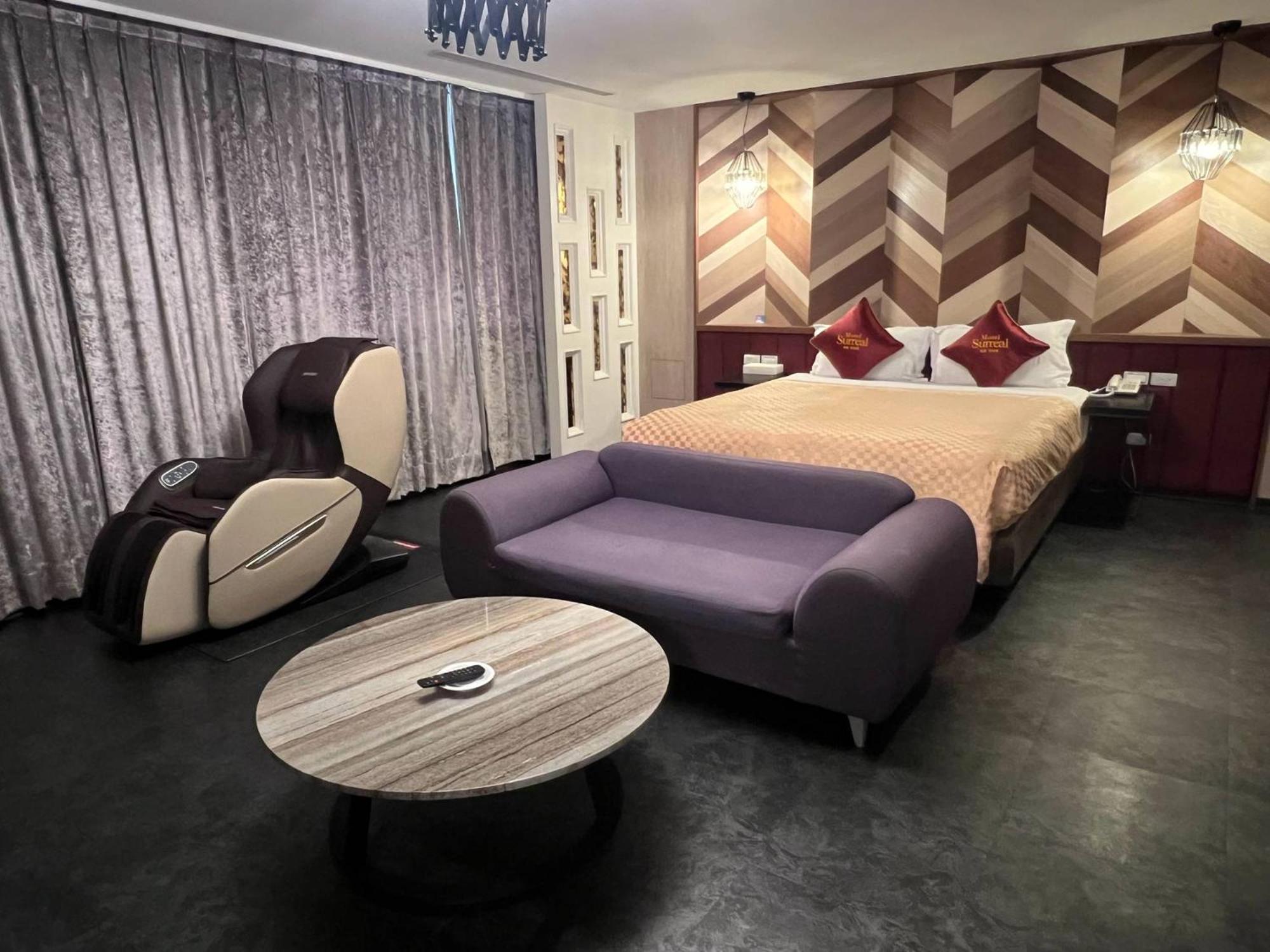 Chamotel - Lujhou 3*