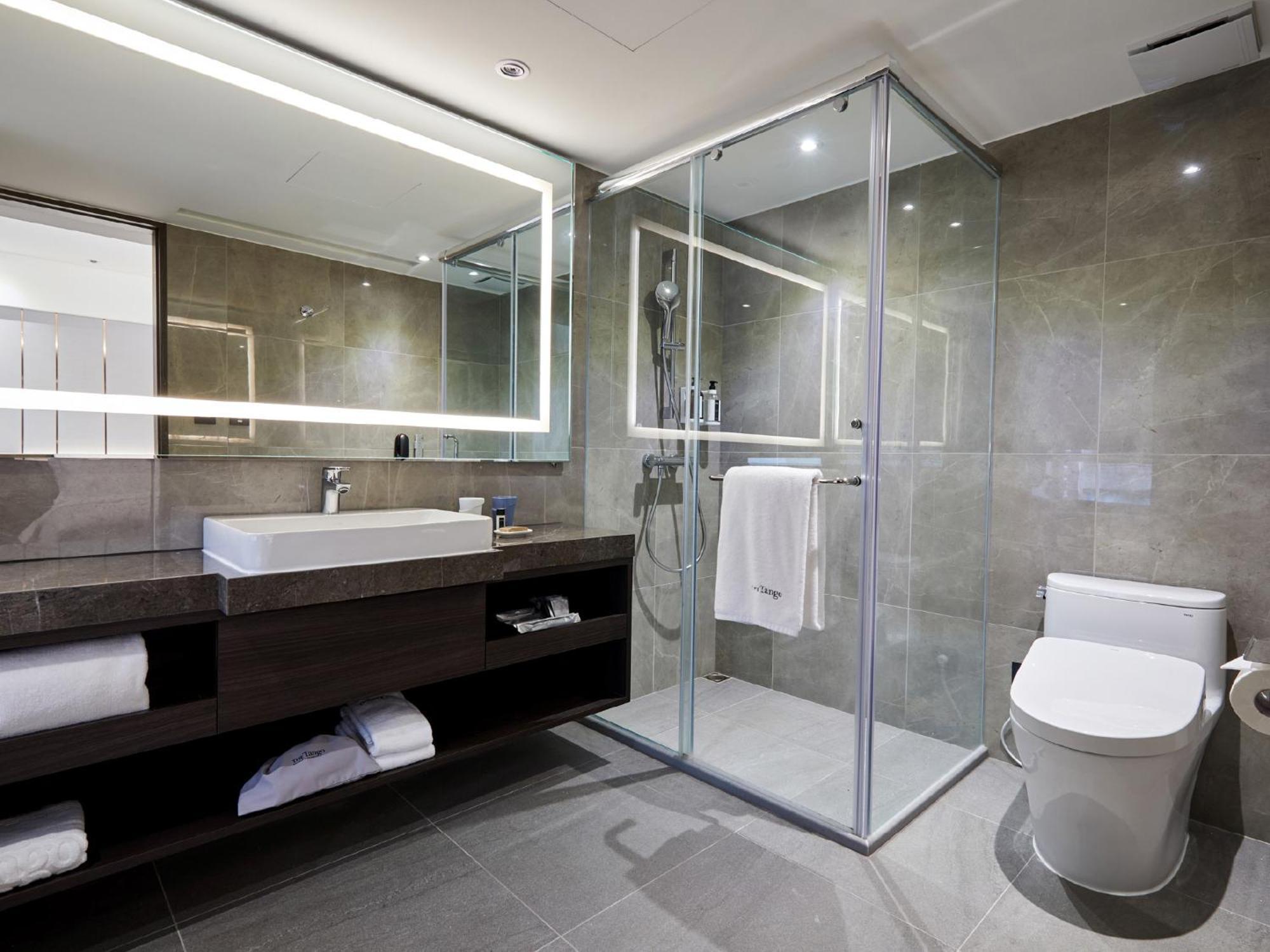Hotel The Tango Linsen 4*