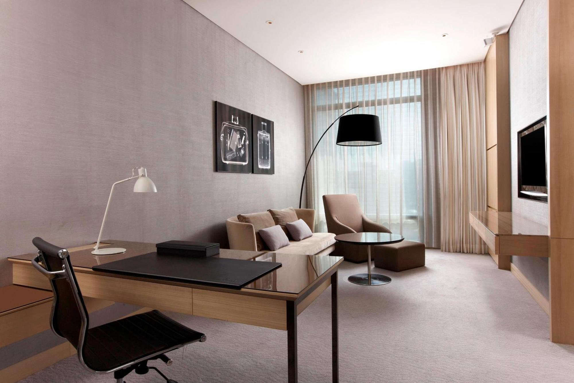 Le Meridien Hotel Taipei
