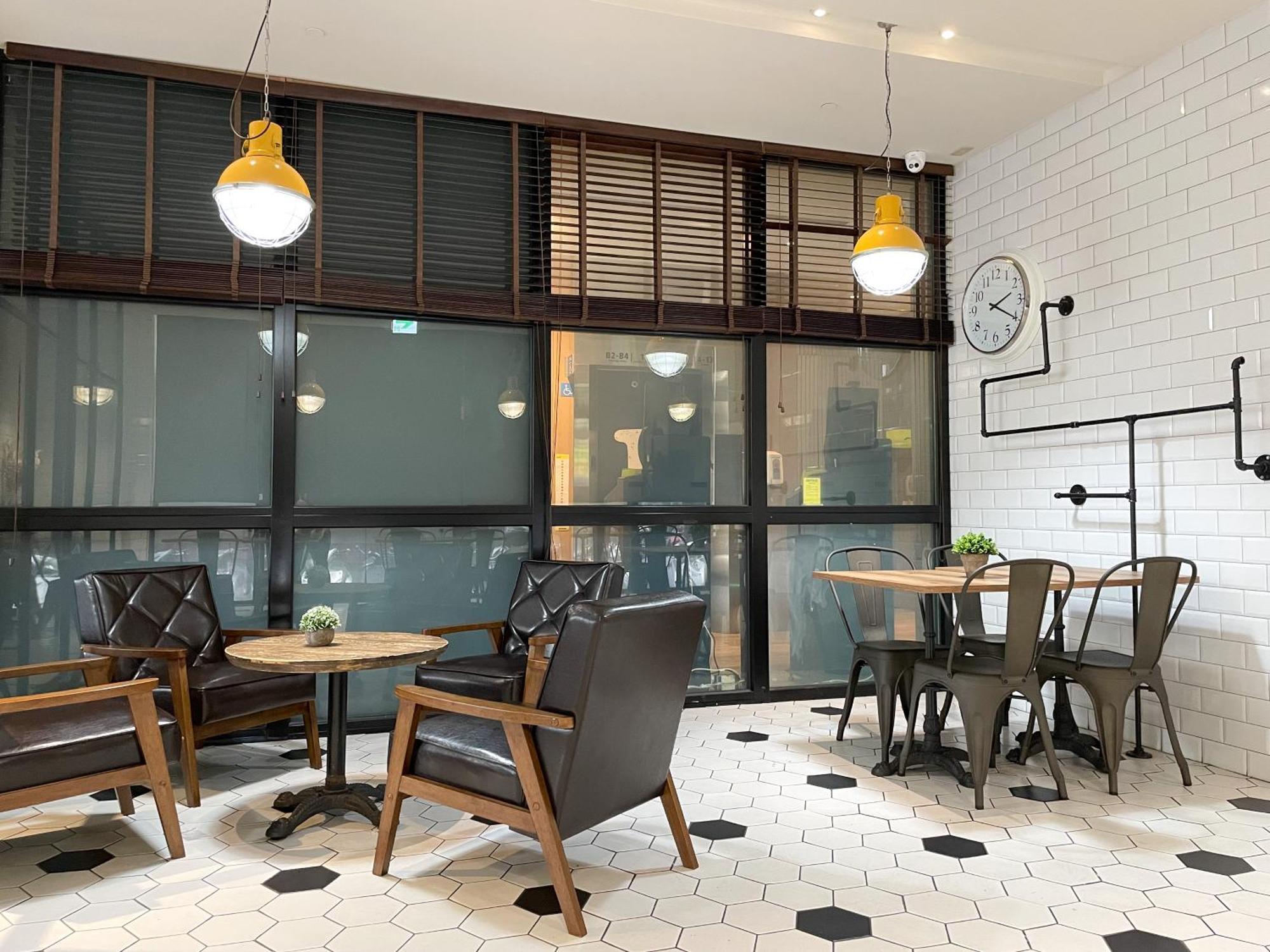 Check Songjiang Hotel 3*