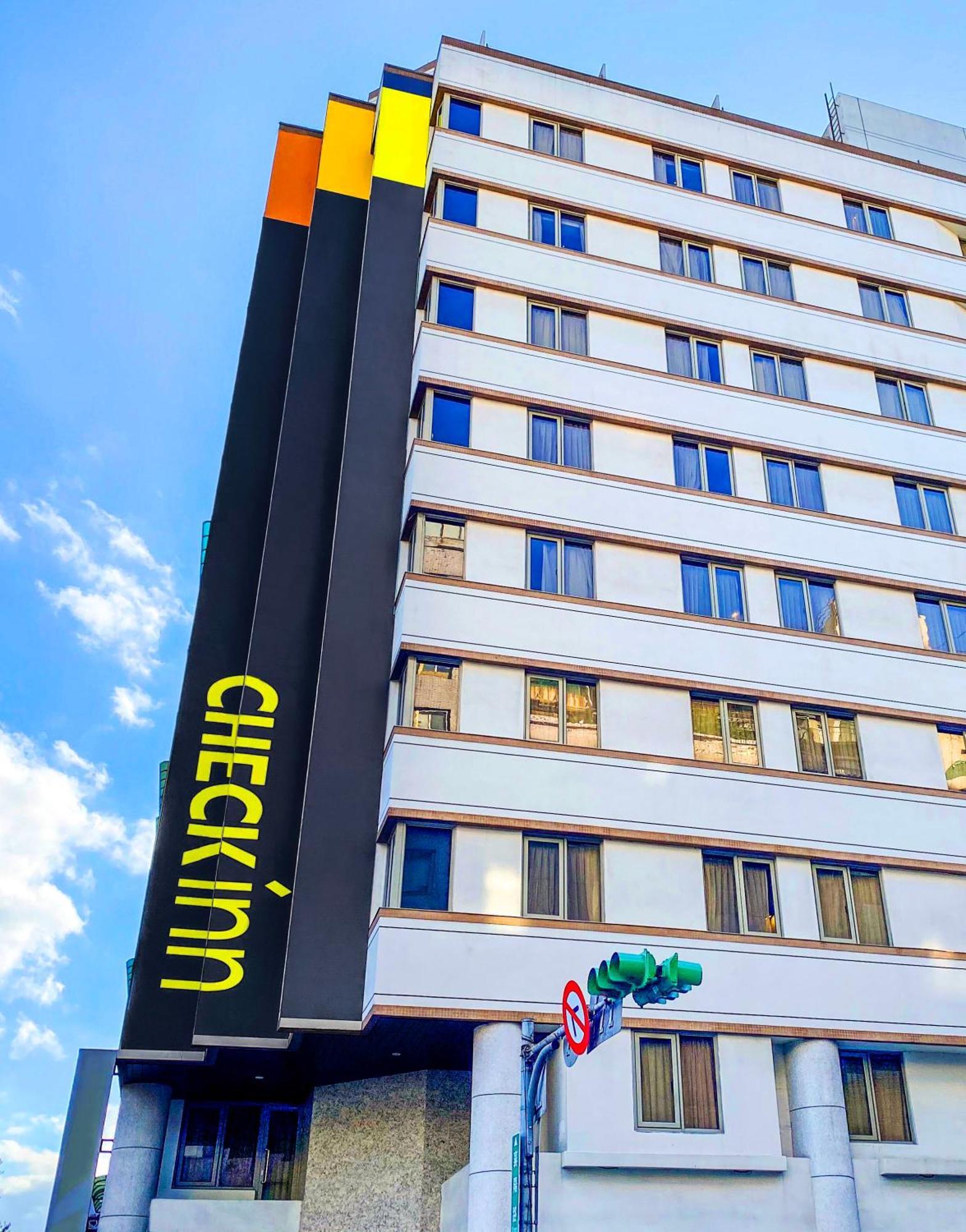 Hotel Check Main Station 3*