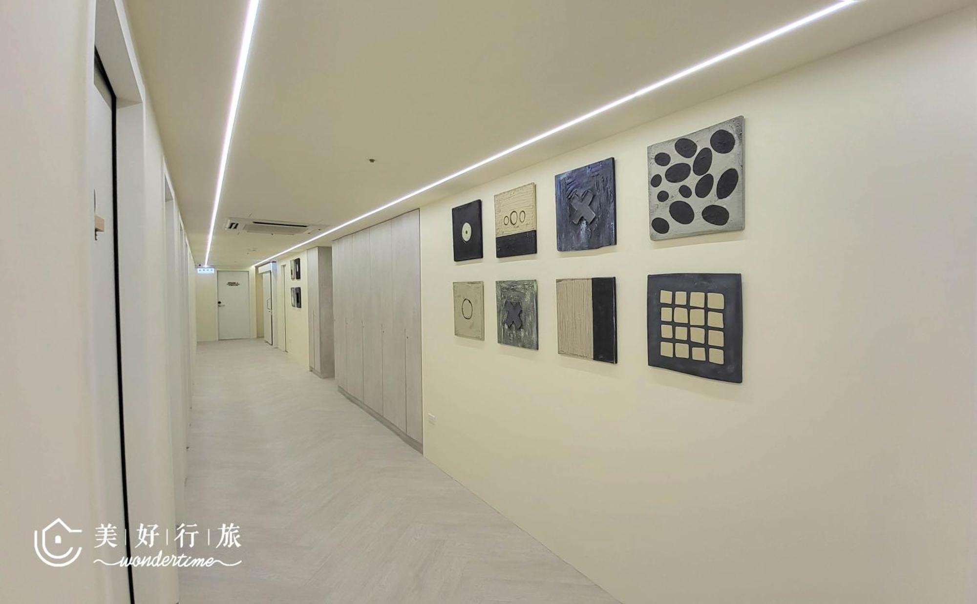 Wondertime3- Hankou' 'taipei Main Station * Taipei