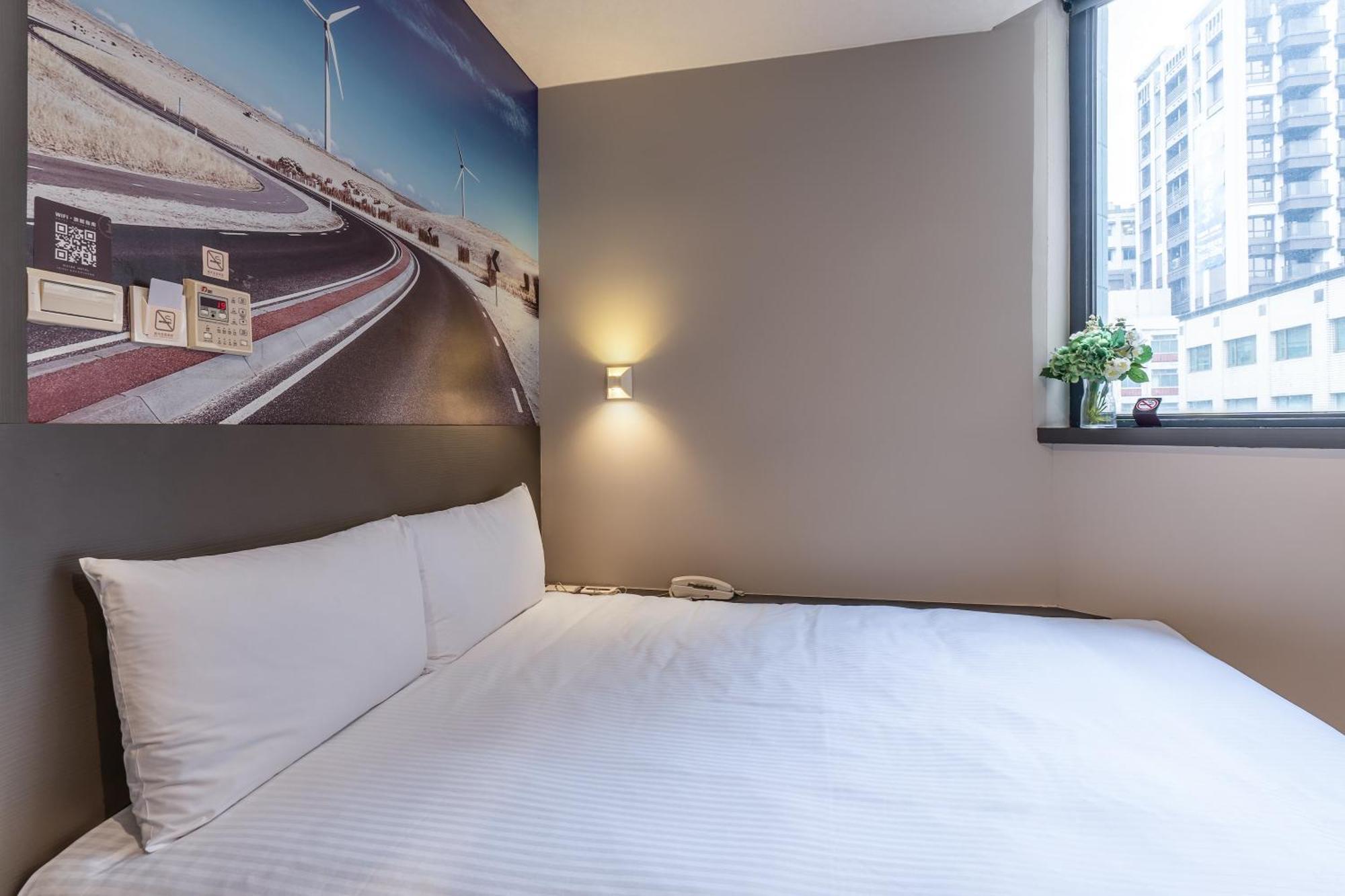 Hotel Guide Dadaocheng 3*
