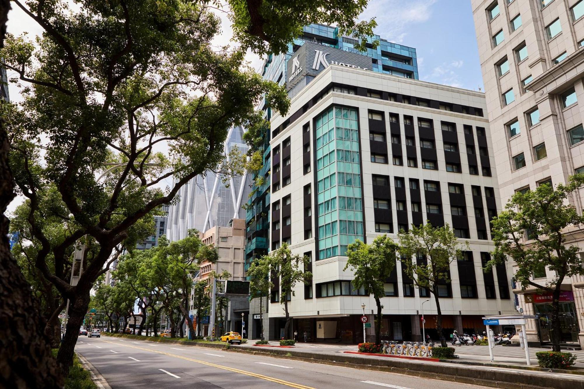 K Ii Hotel