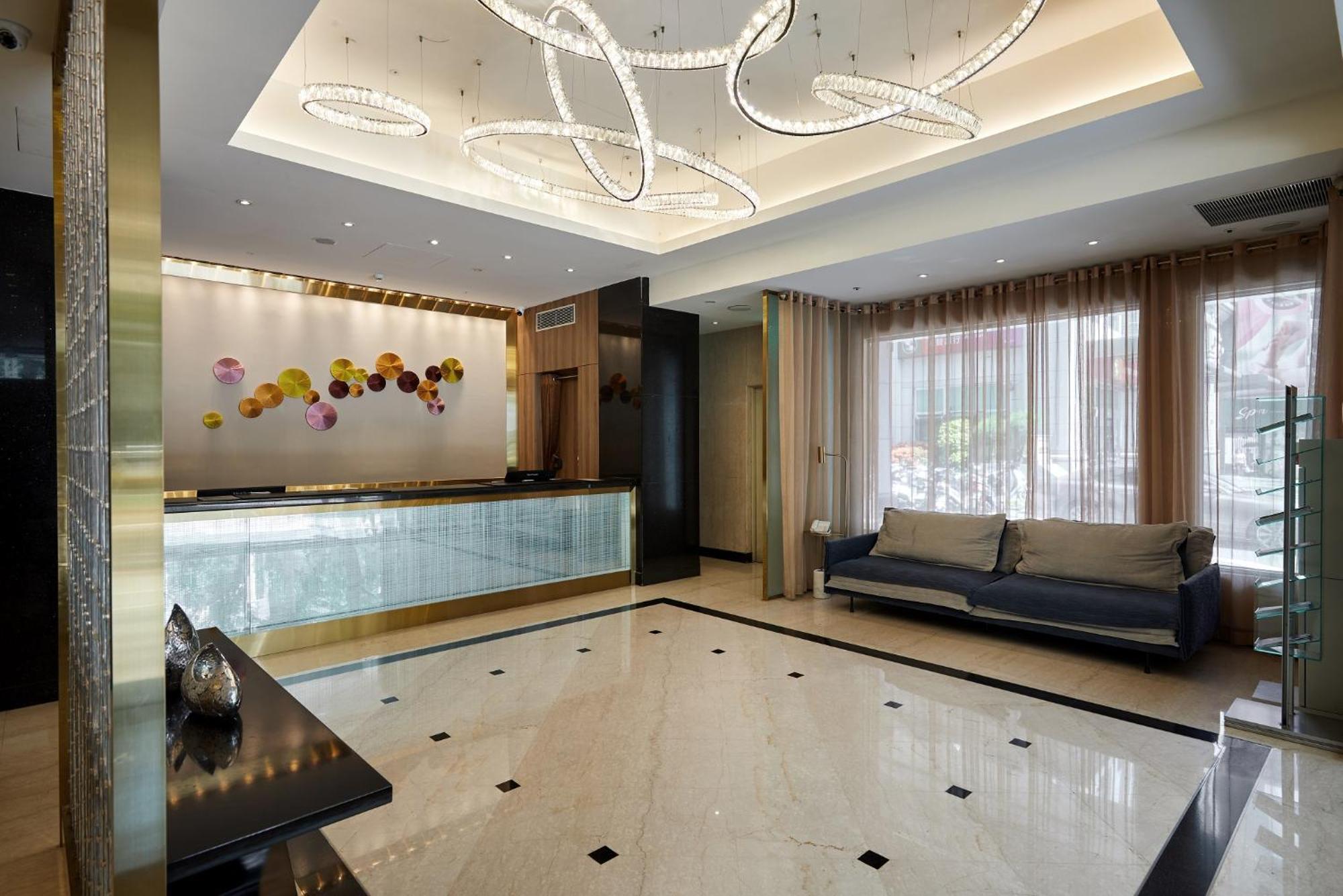 K Ii Hotel