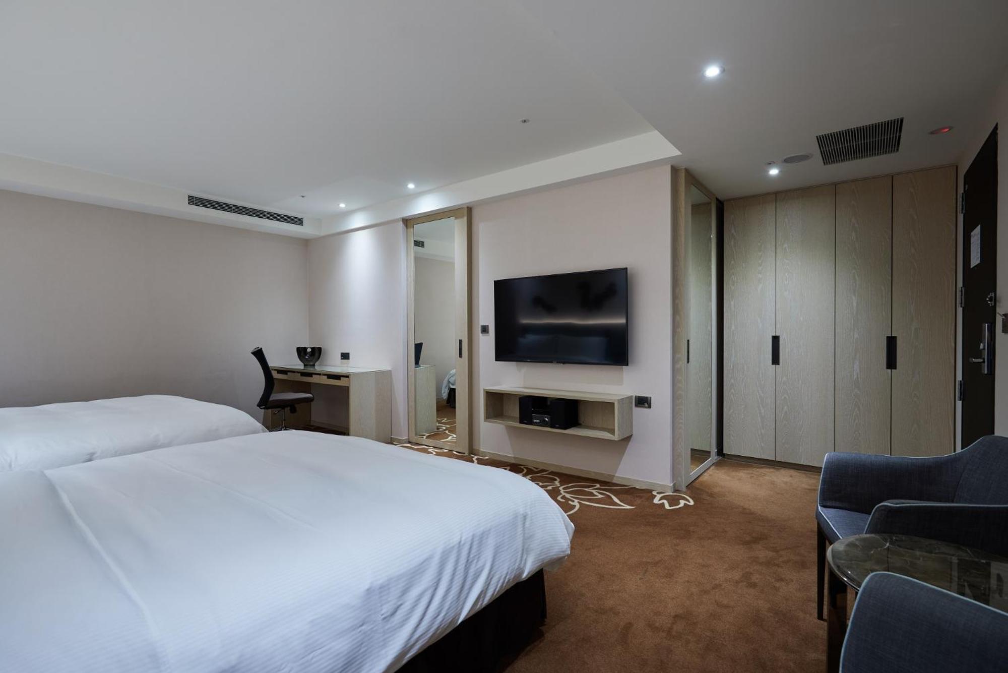 Hotel K Ii