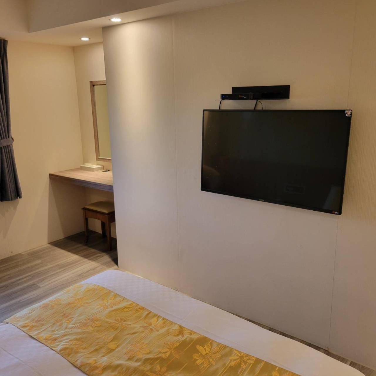 Attic Taipei
