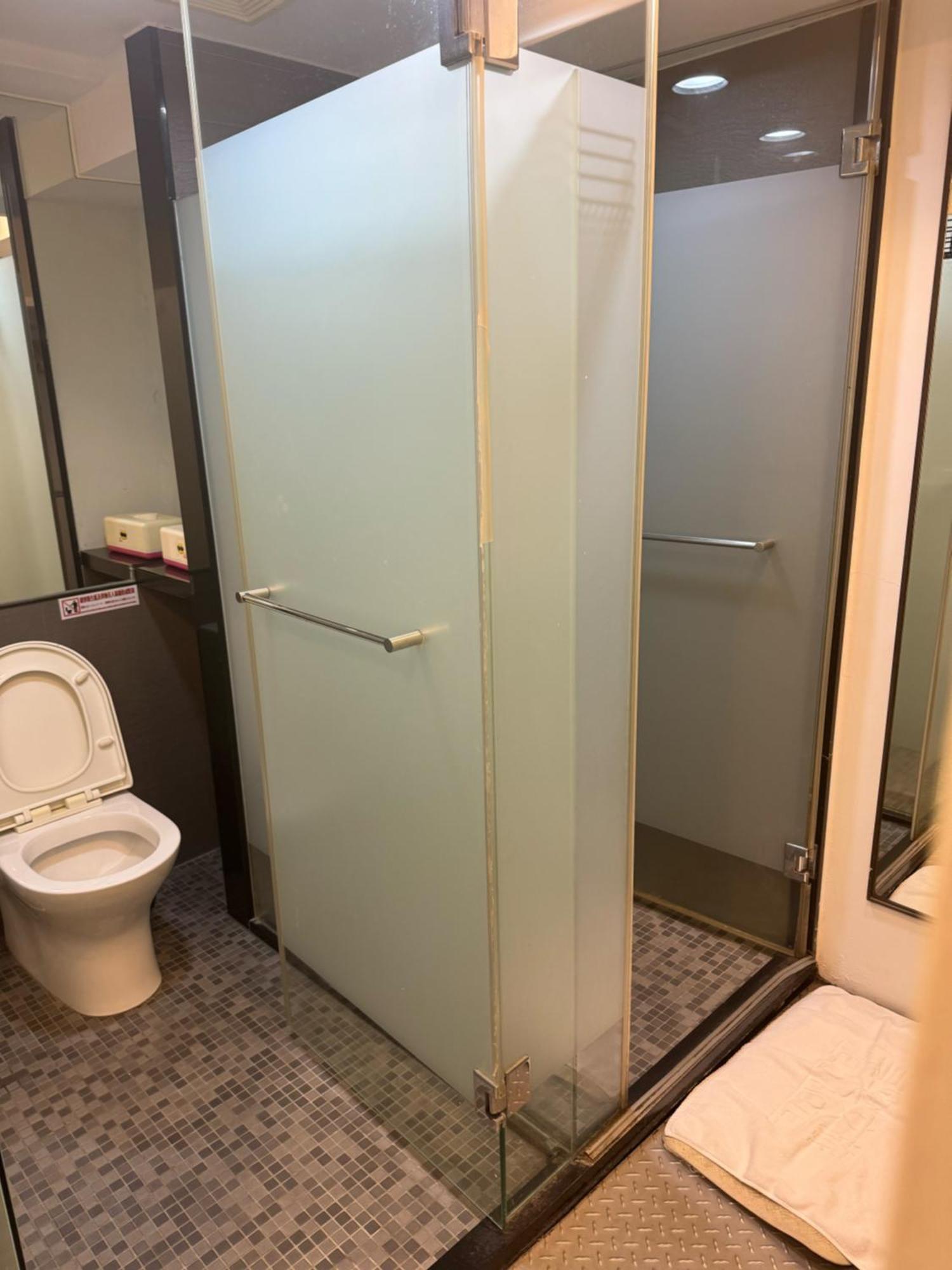 Breeze Aparthotel 2*