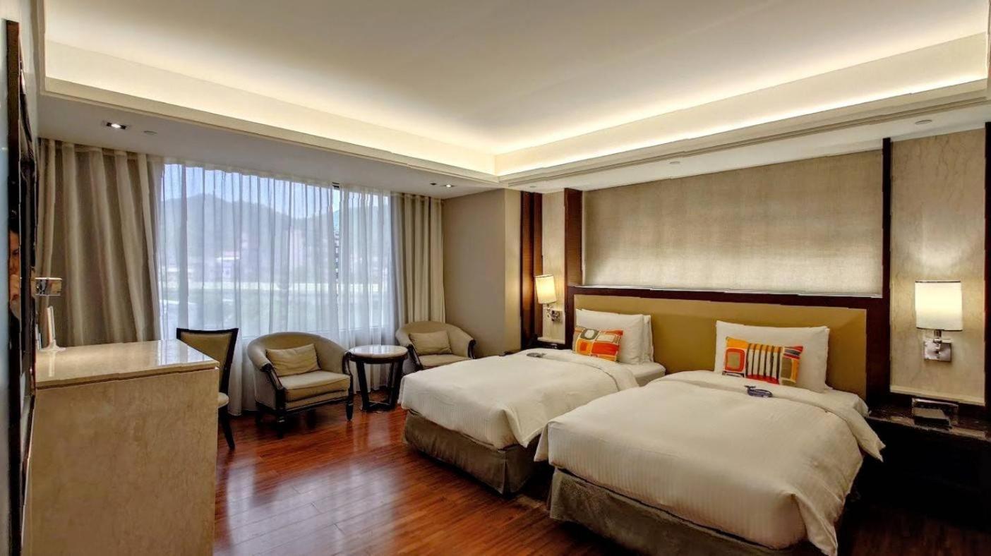 Hotel S Aura 4*