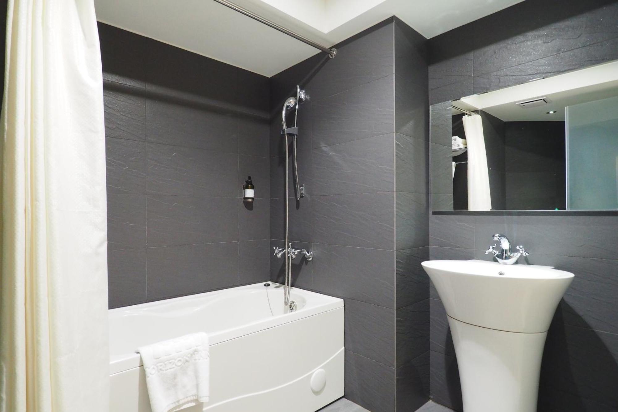 Hotel Horizon Taipei