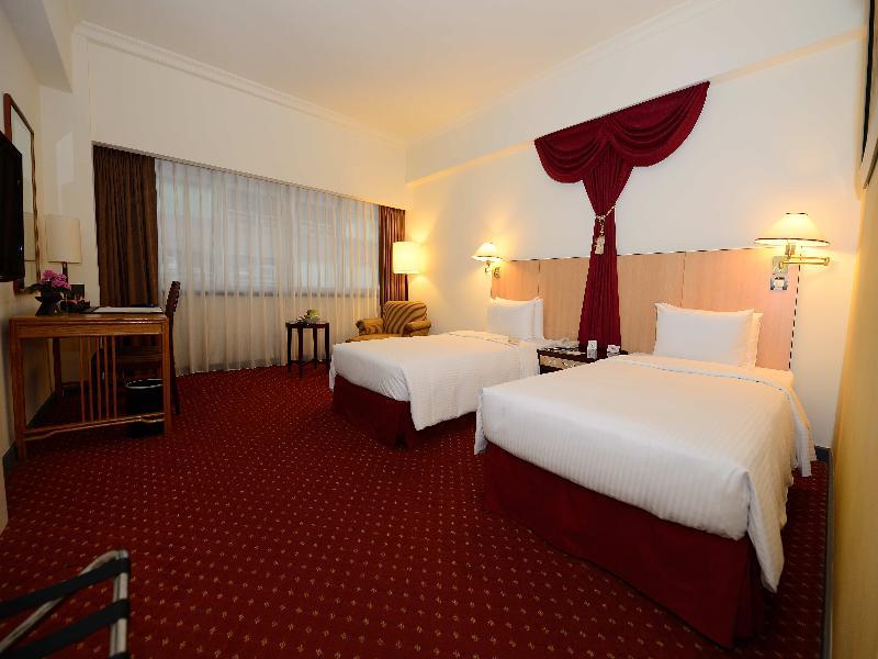 Caesar Park Hotel