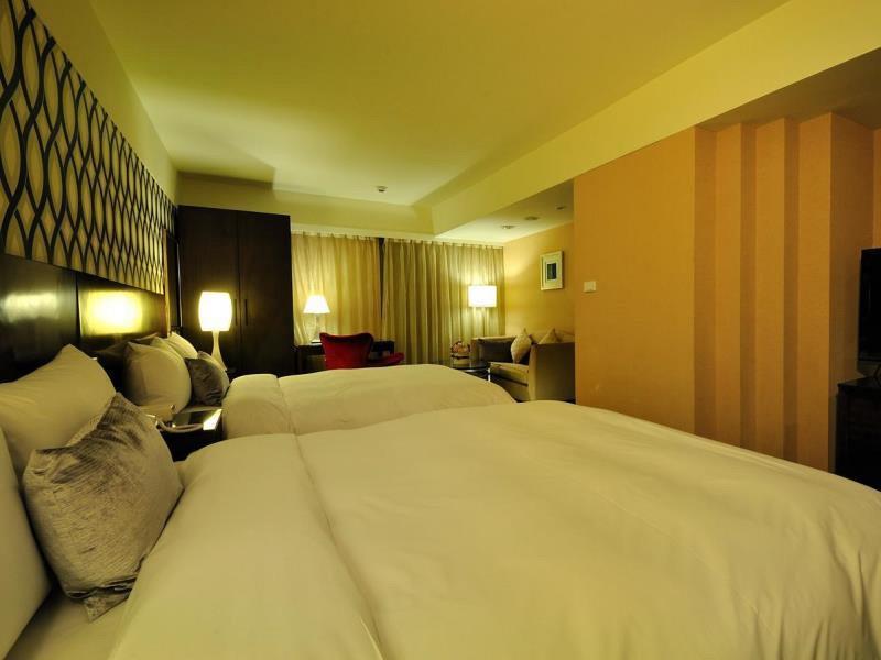 Delight 3*
