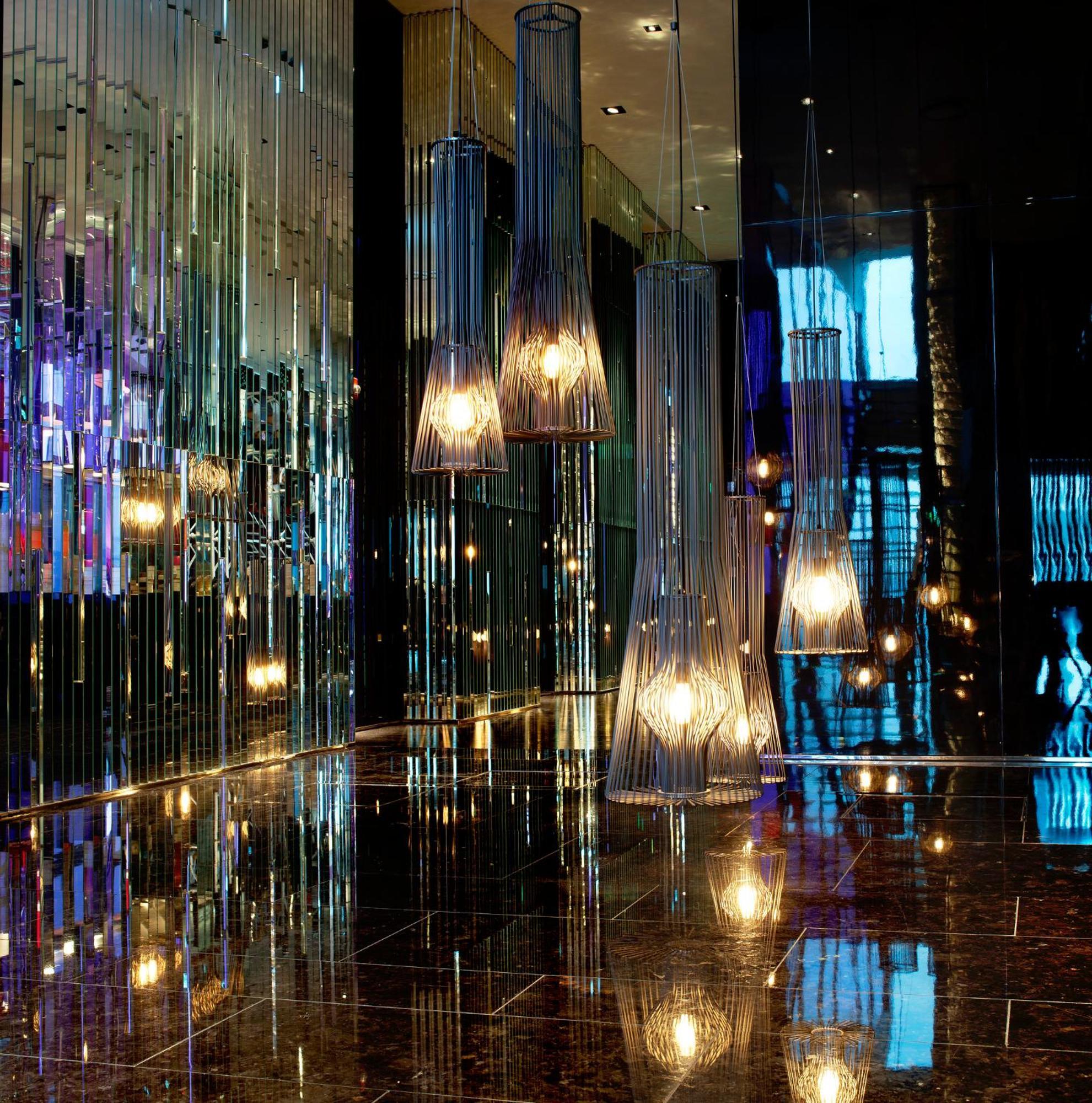 Hotel W