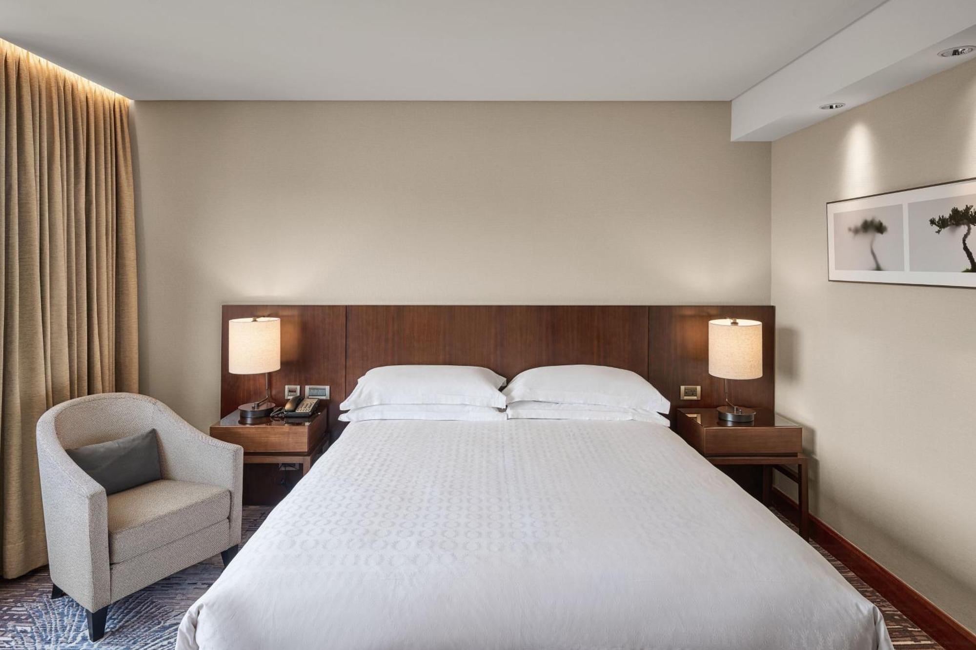 Sheraton Grand