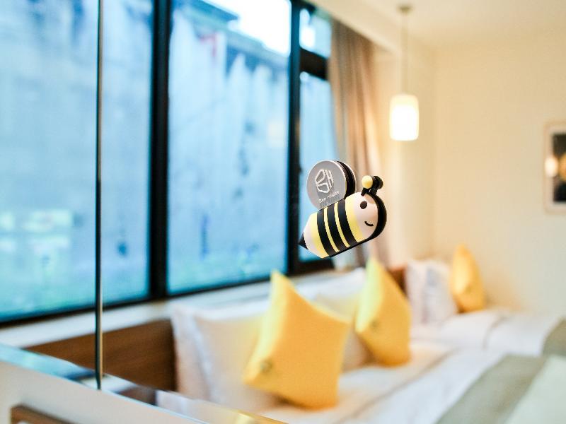 Hotel Bee House By Cosmos Creation - Main Station 3*