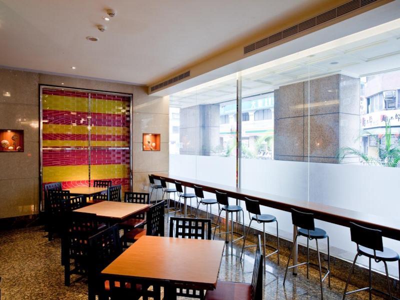 Orange - Linsen, Hotel