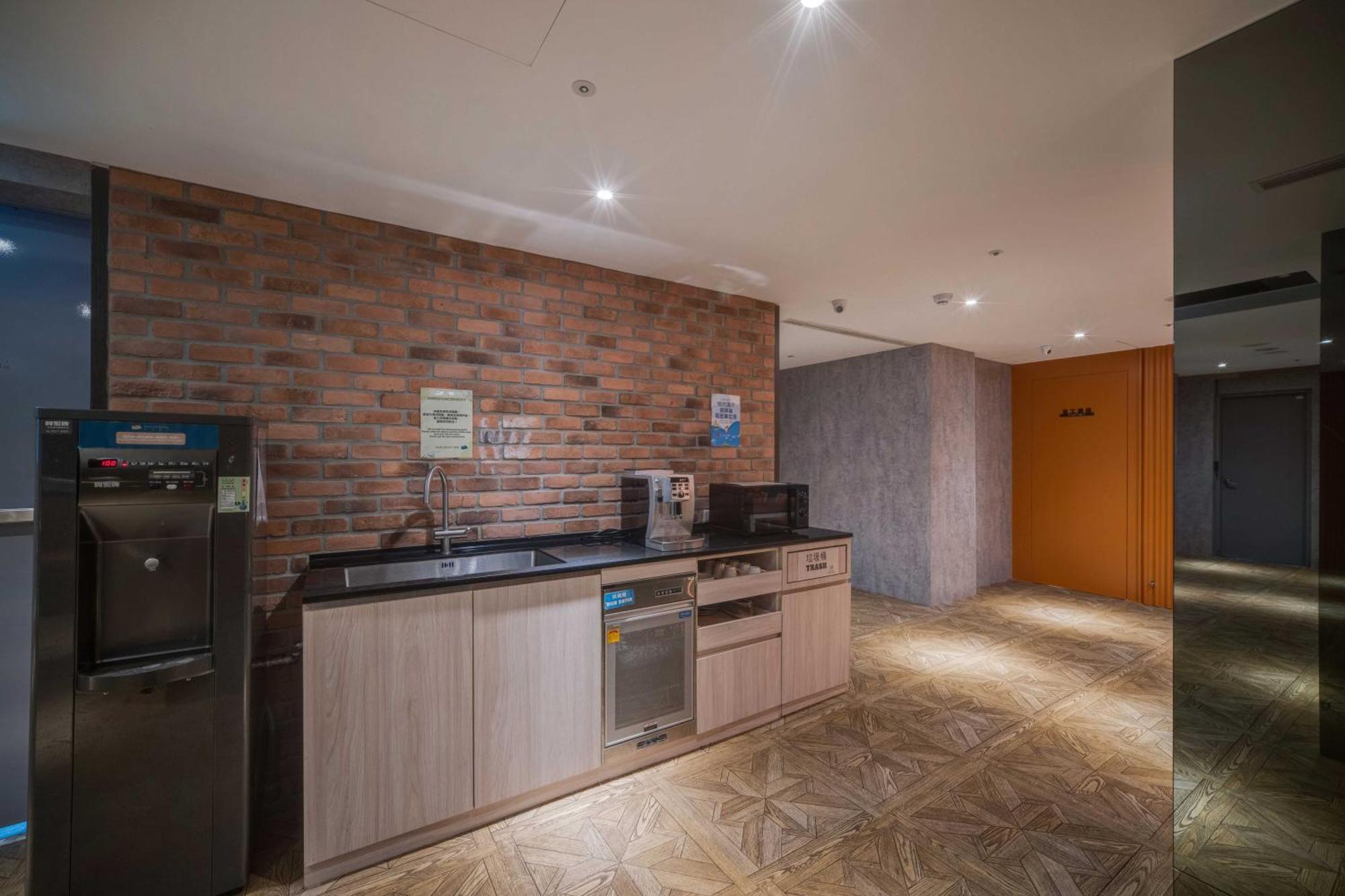 Hotel Fun Ximen Taipei