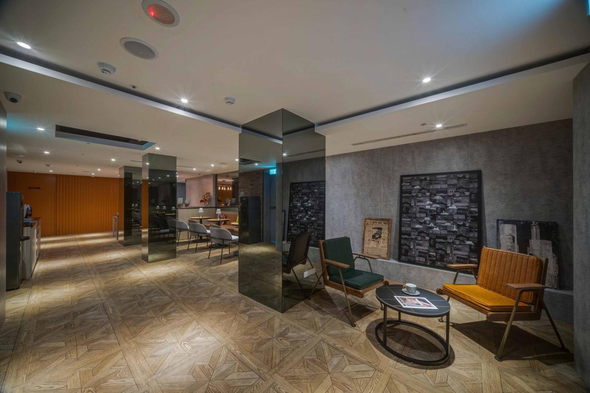 Fun Ximen Hotel