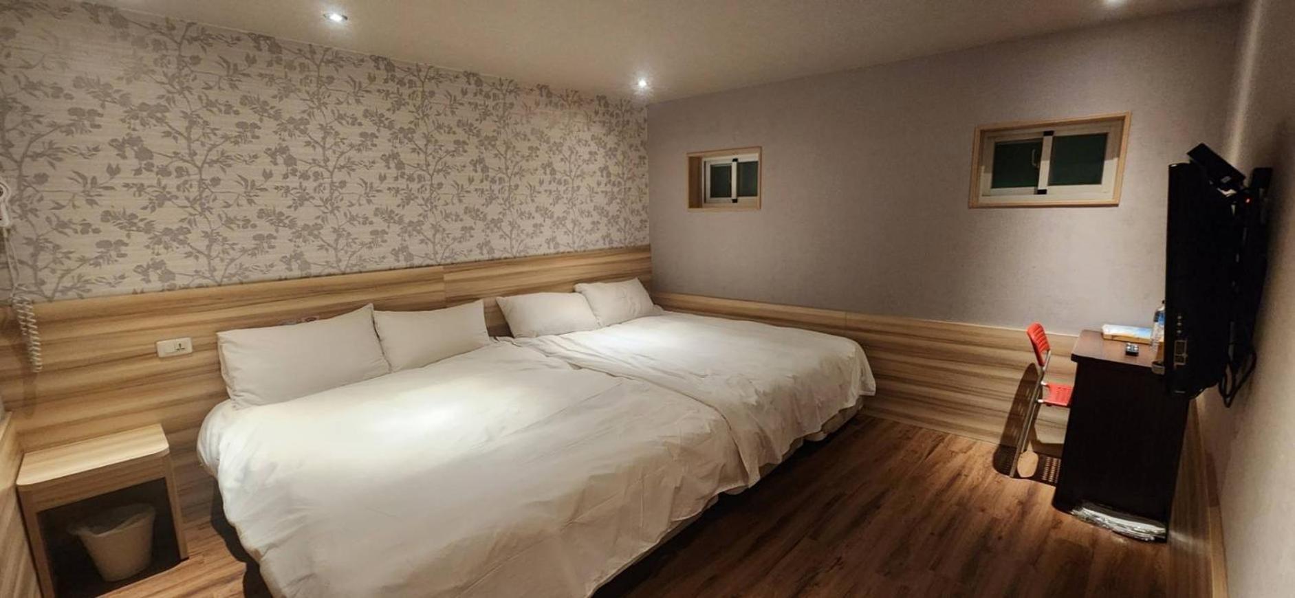 Smile Comma Bed & Breakfast
