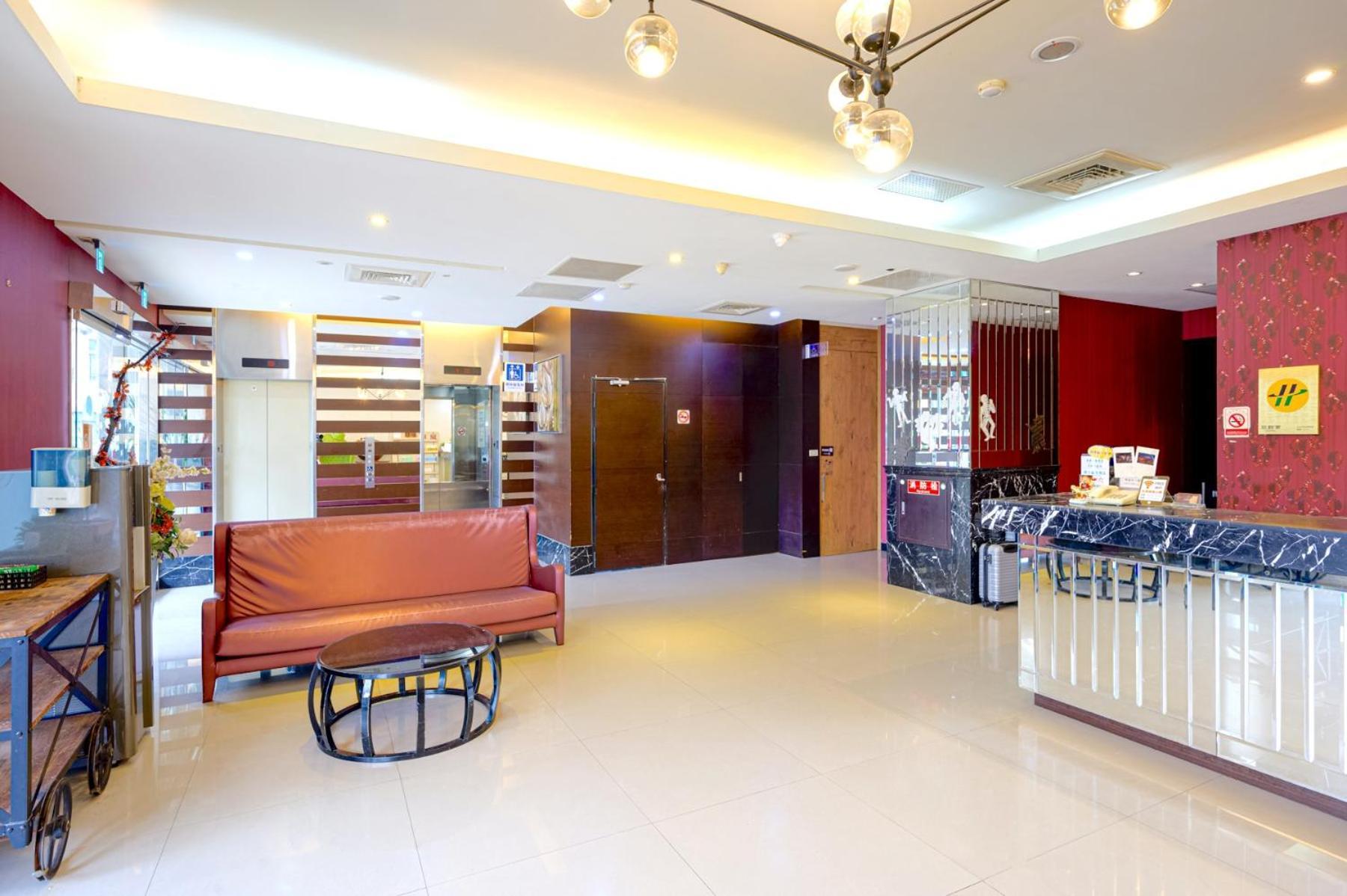 Sunny Hotel