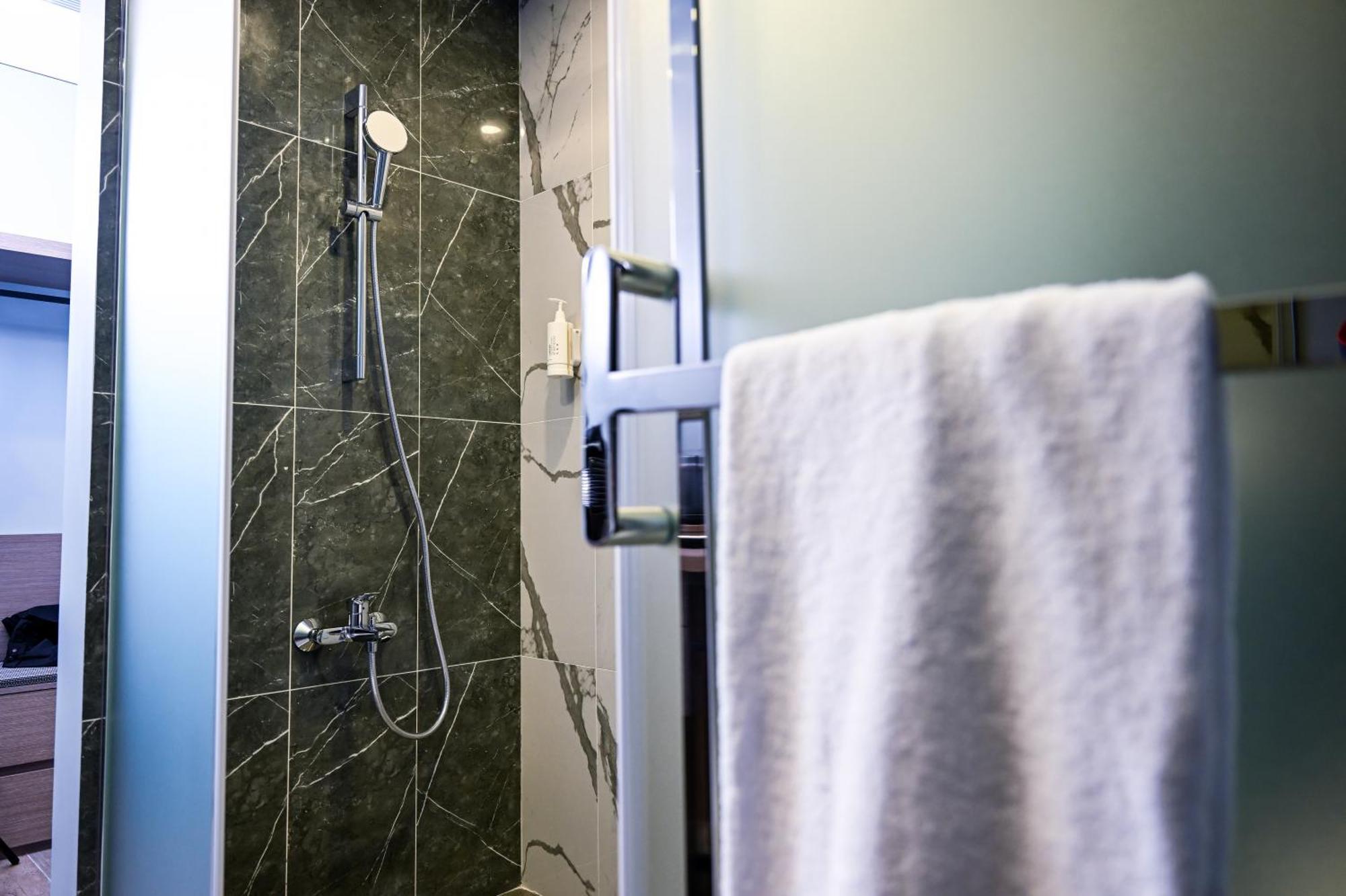 Hotel Ood By Check