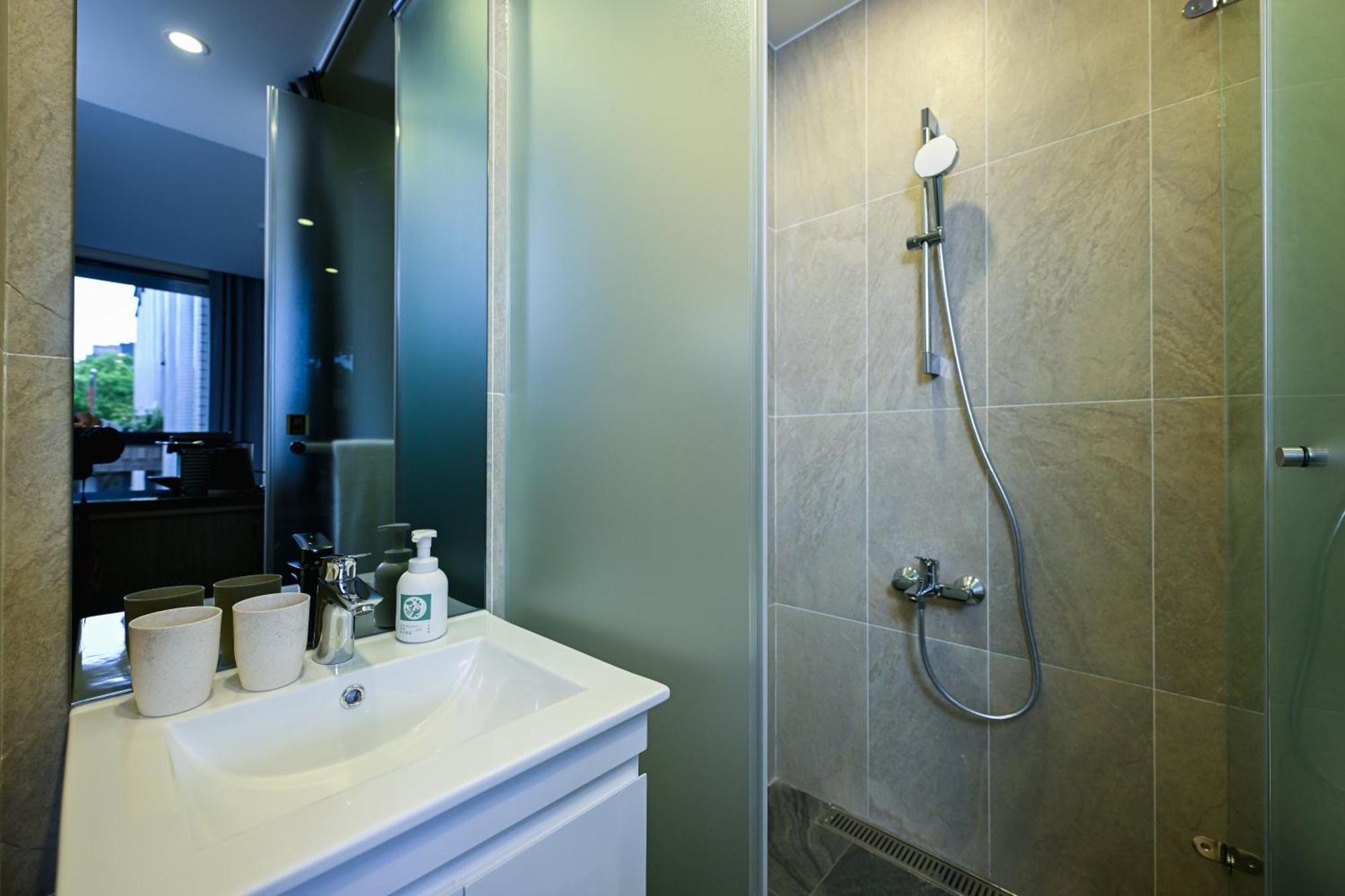 Hotel Ood By Check Taipei