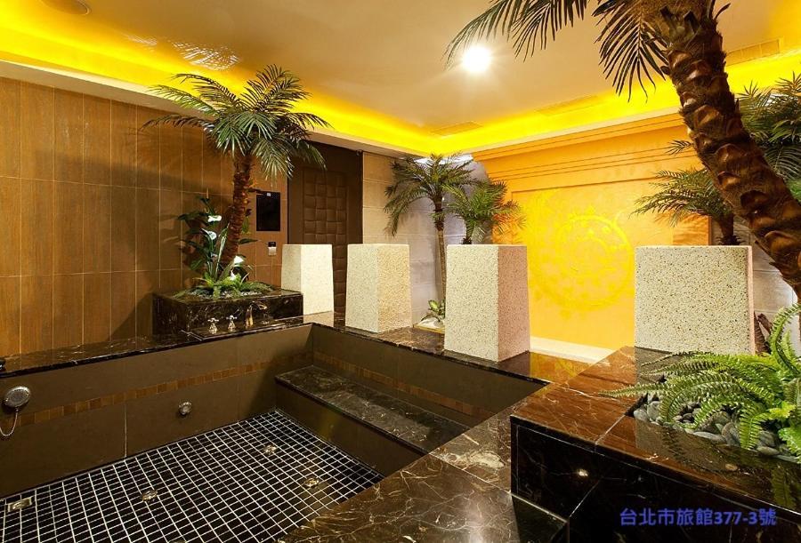 Discovery - Yanping Motel Taipei