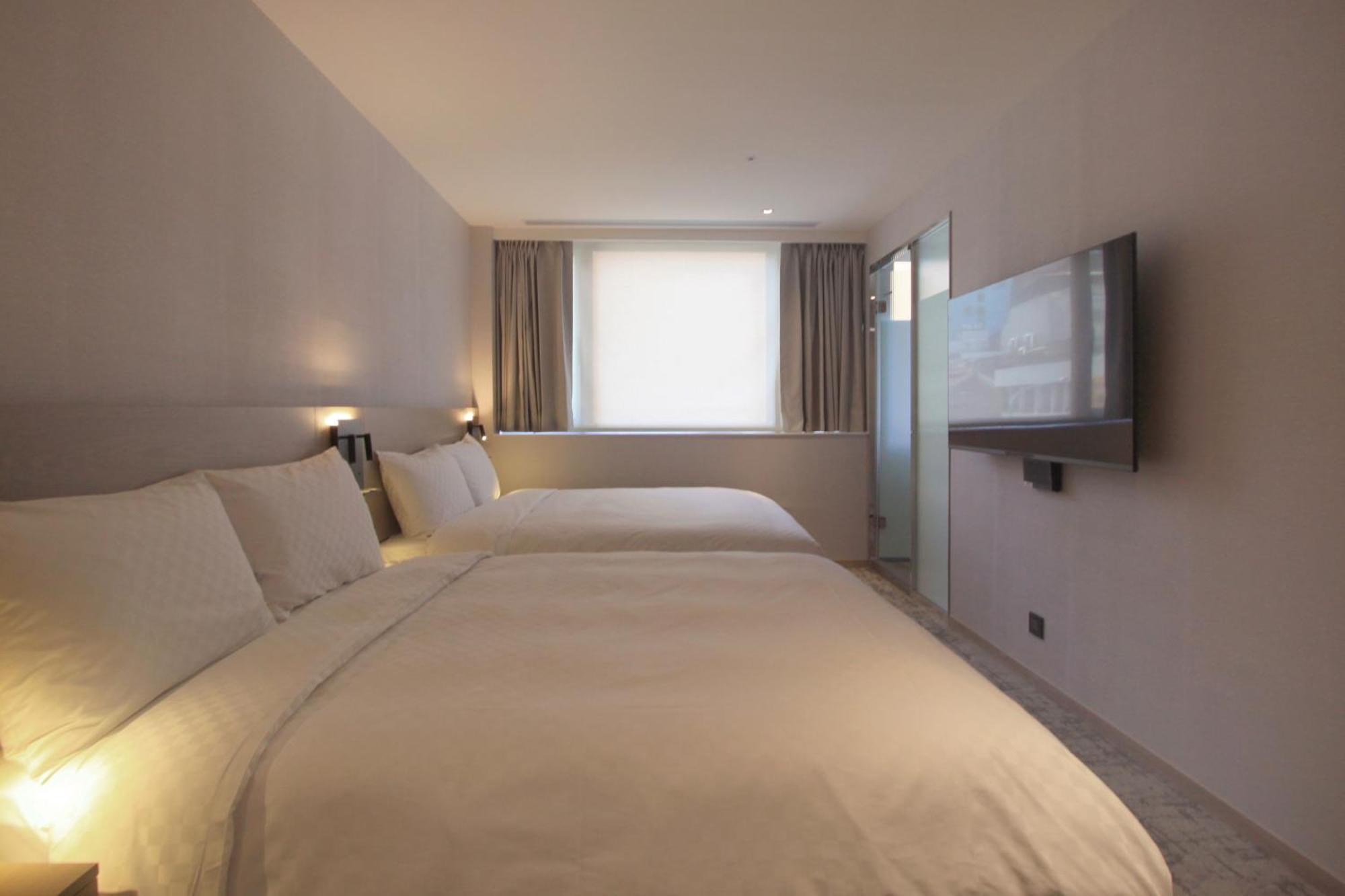 Hotel Tango Kaifong 3*