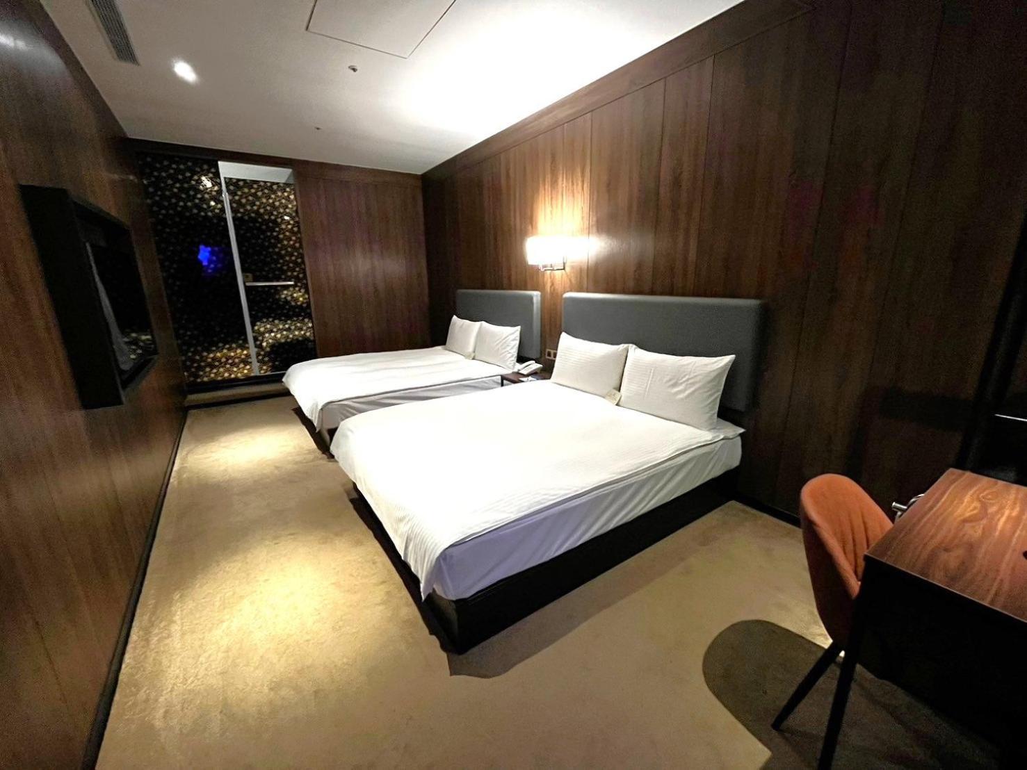 Hotel Airline Ximen