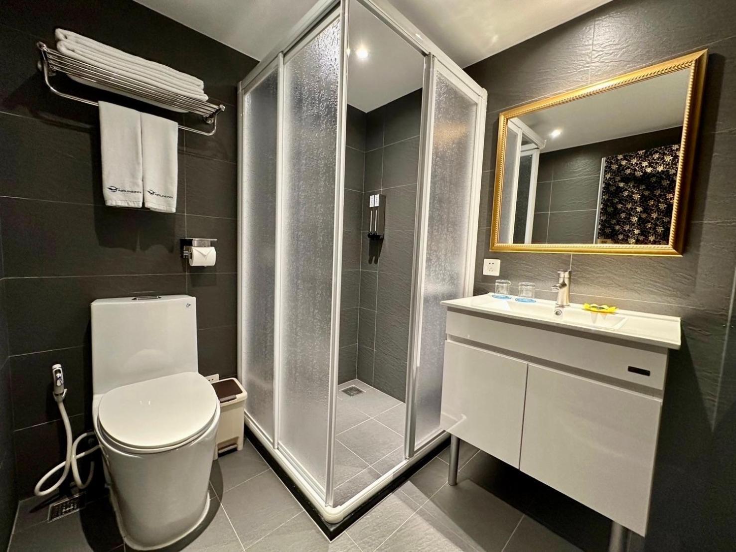 Airline Ximen Hotel