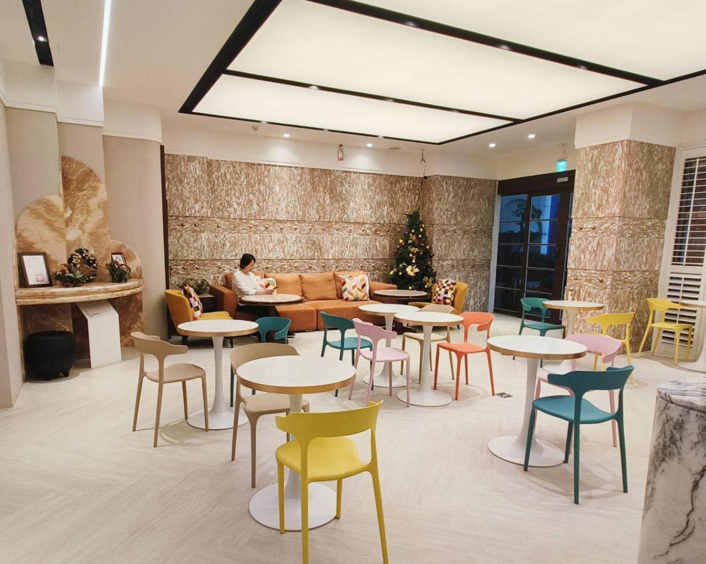 Charming City Hotel 3*