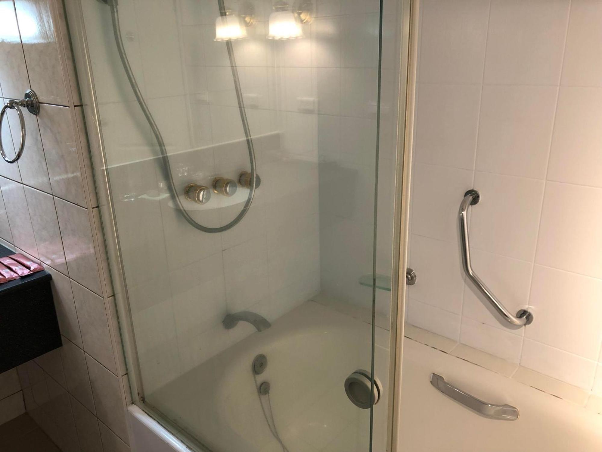 Apartment In Beitou Executive For 5 Guests Up To 115 Square Meters With Kitchen Taipei