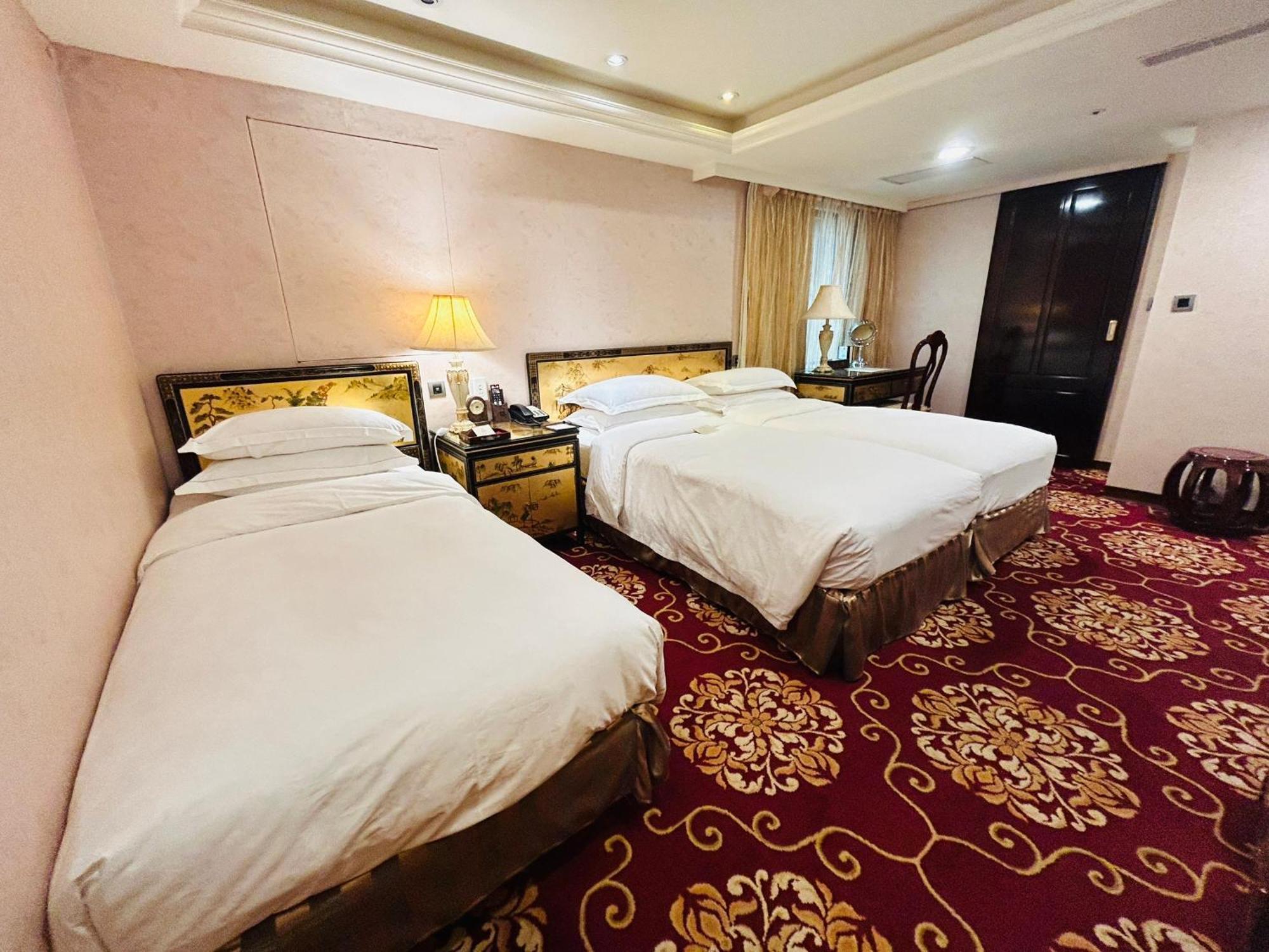 Royal Seasons ‧ Nanjing W. Hotel