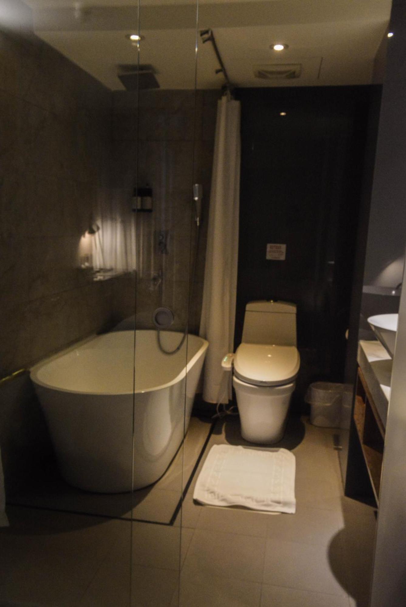 新麗旅店 Newful Hotel 3*