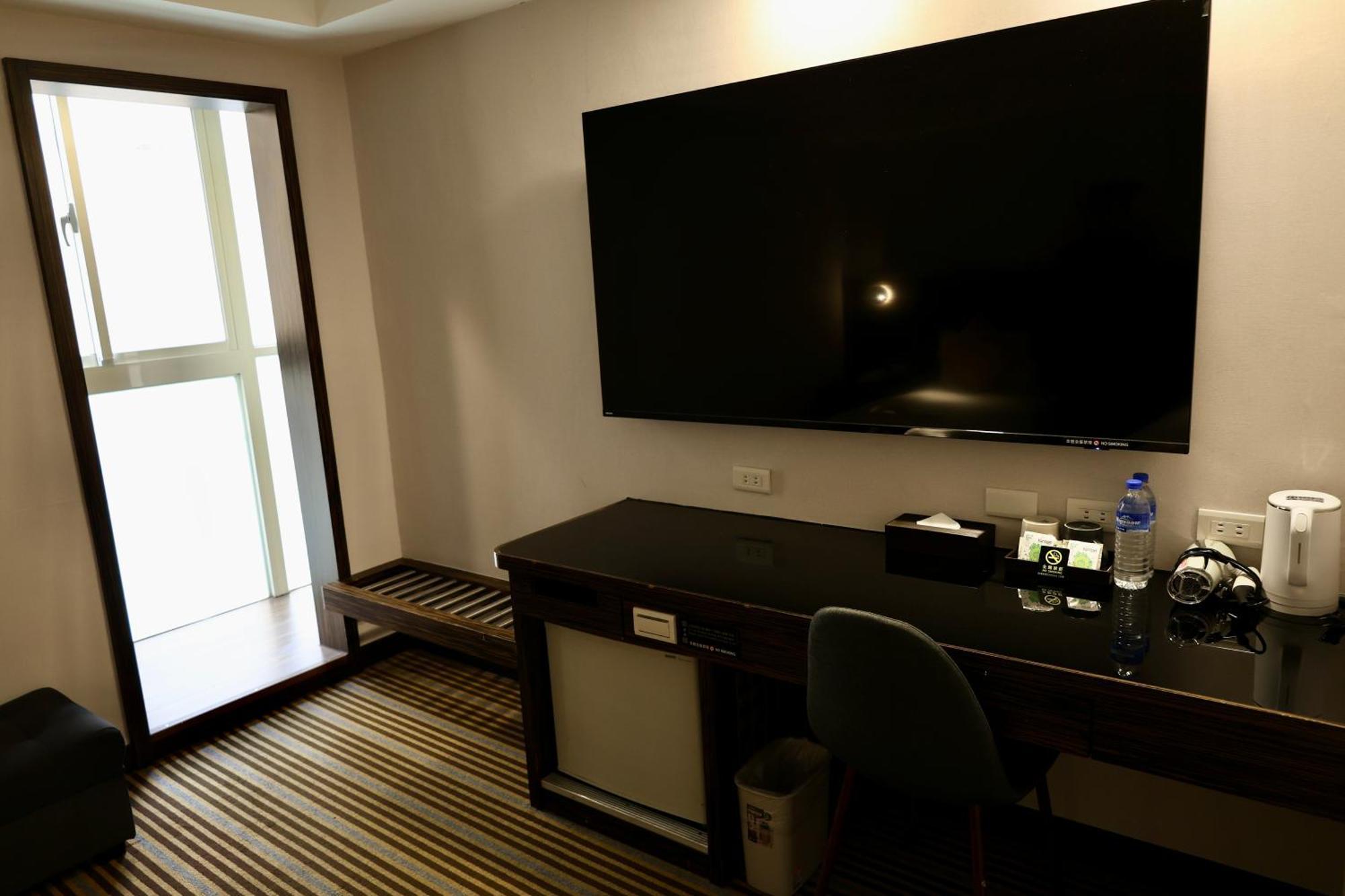 Hotel Hub - Zhongshan Branch 3*