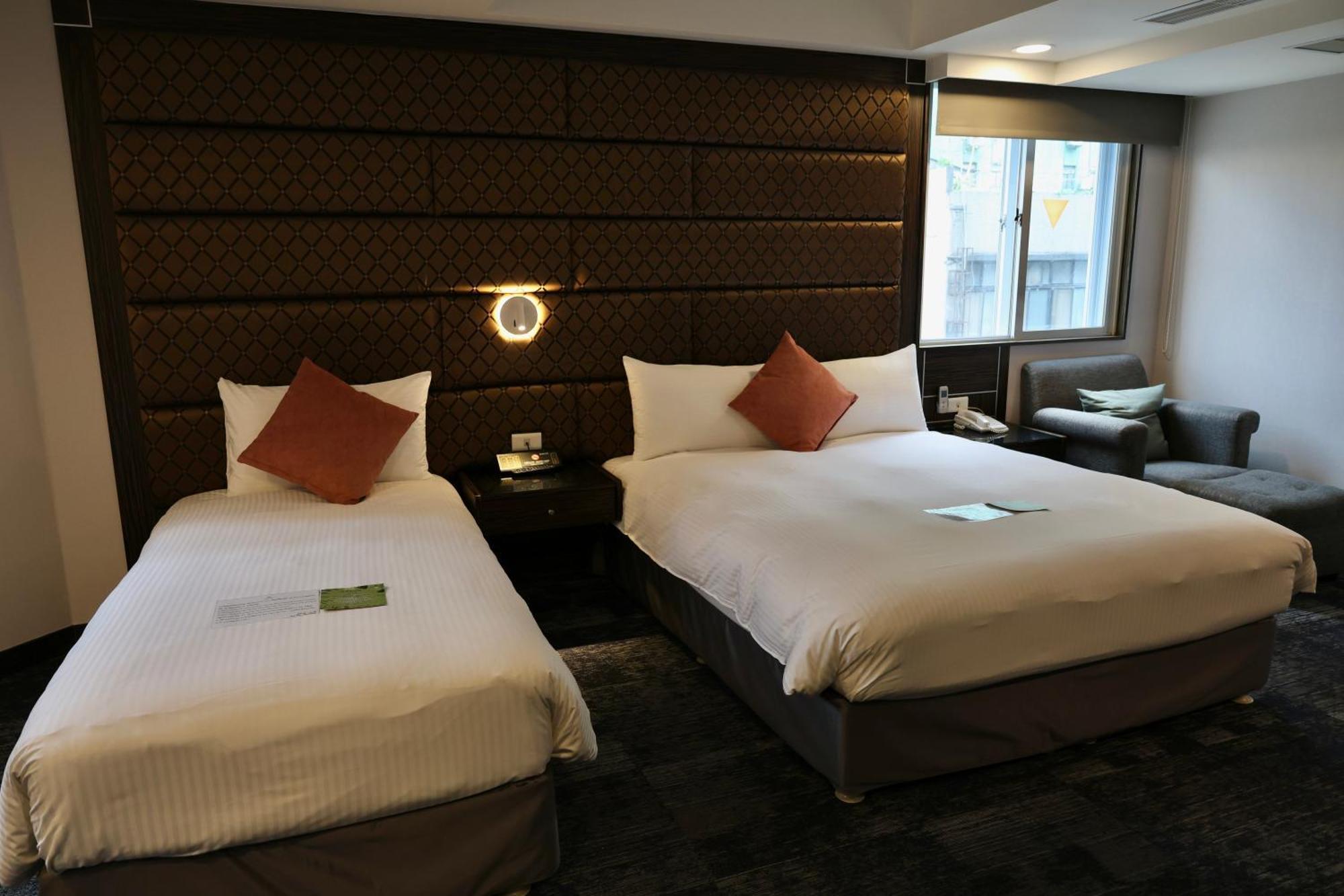Hotel Hub - Zhongshan Branch 3*