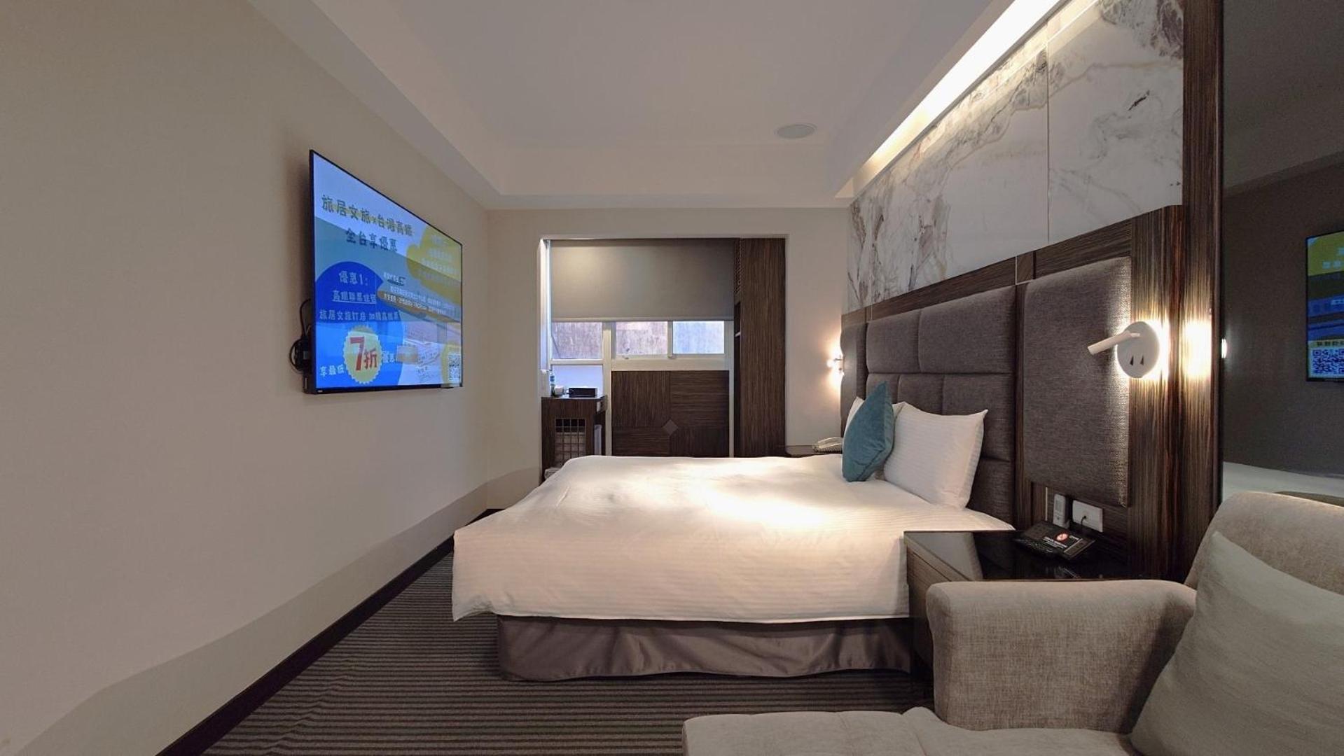 Hub - Zhongshan Branch 3*