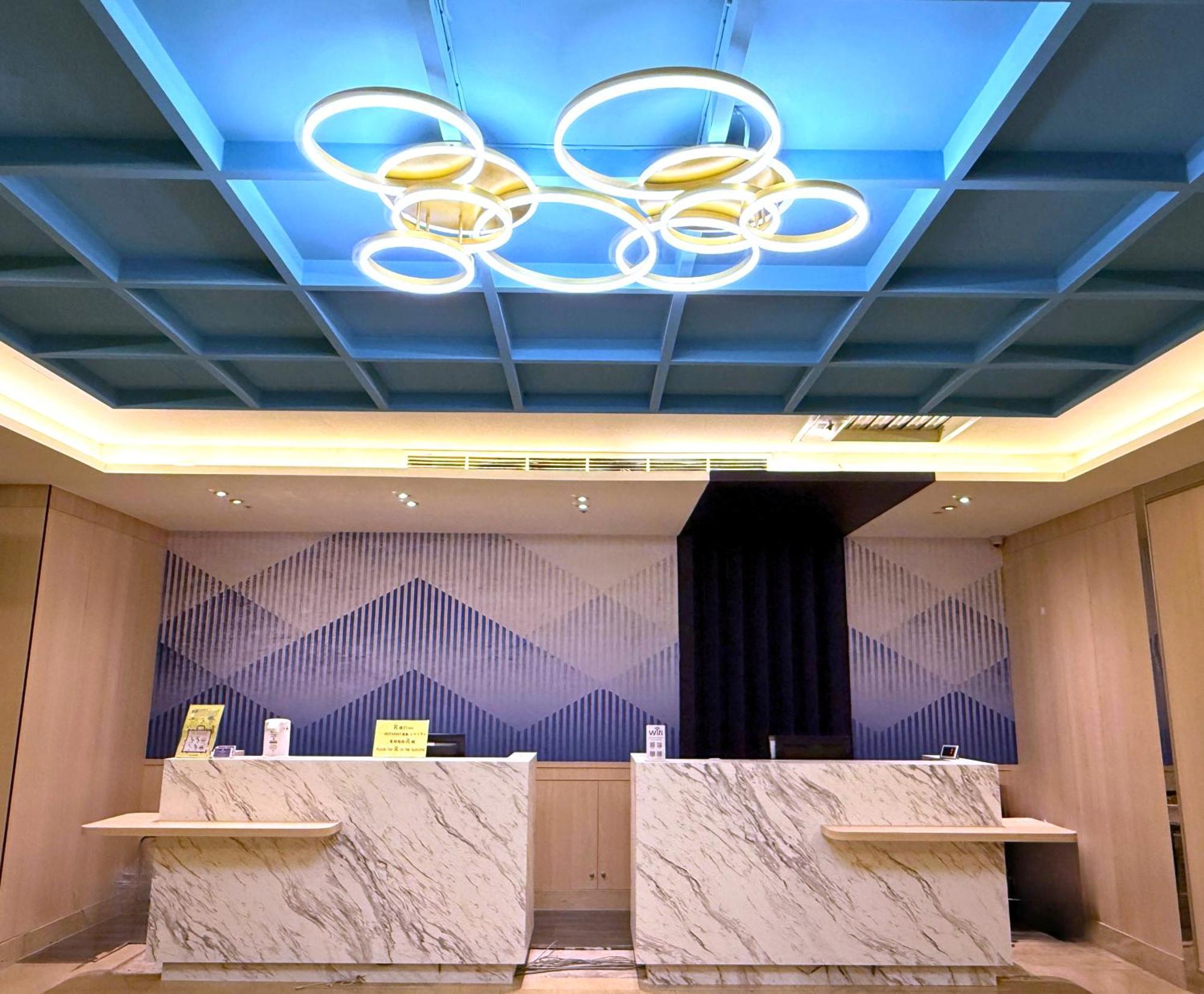 Holiday Inn Express Taipei Train Station By Ihg Taipei