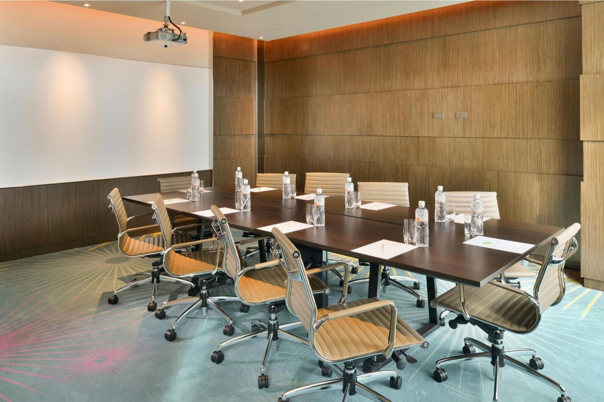 Hotel Courtyard By Marriott 5*
