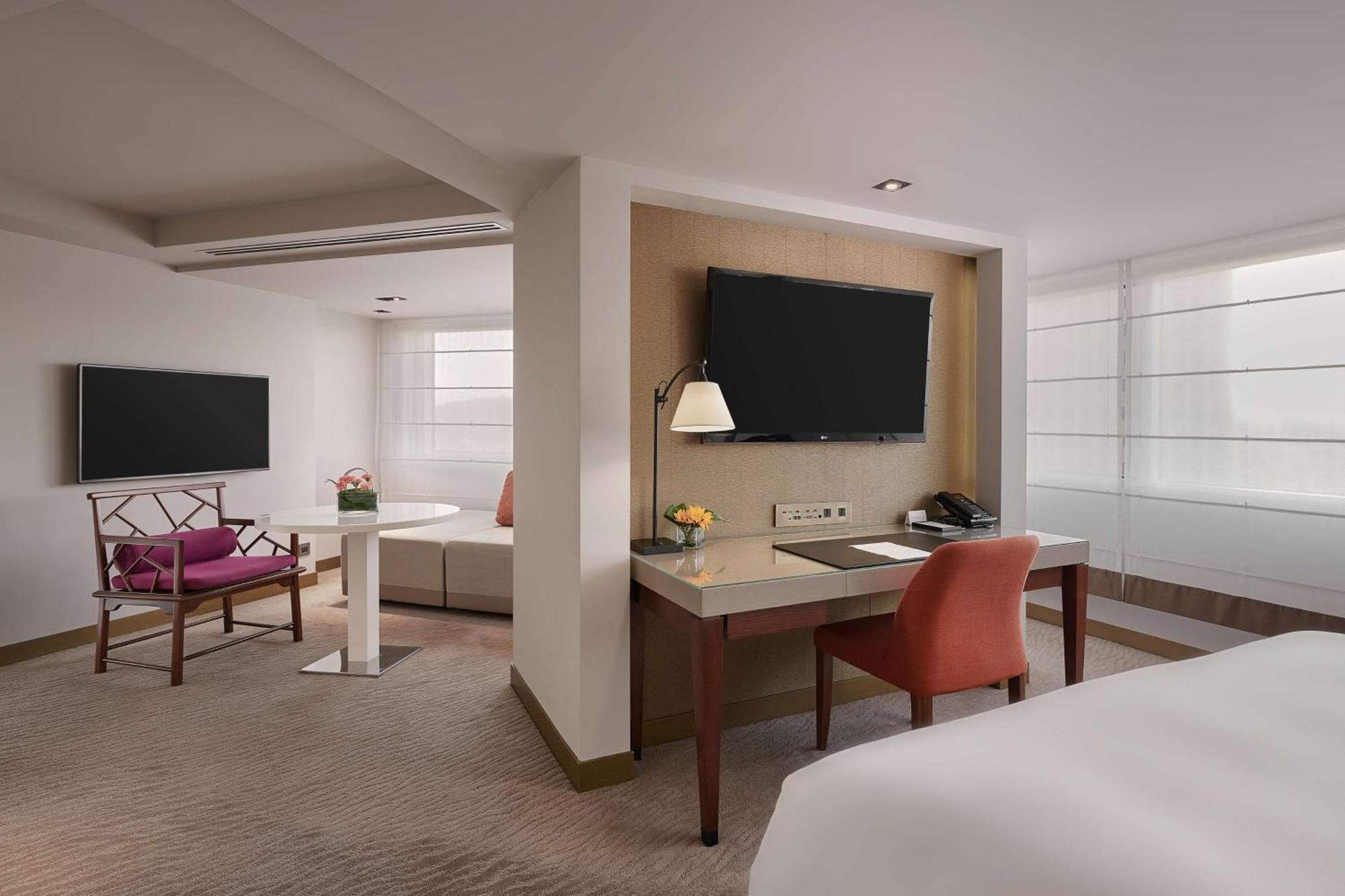 Grand Hyatt Hotel