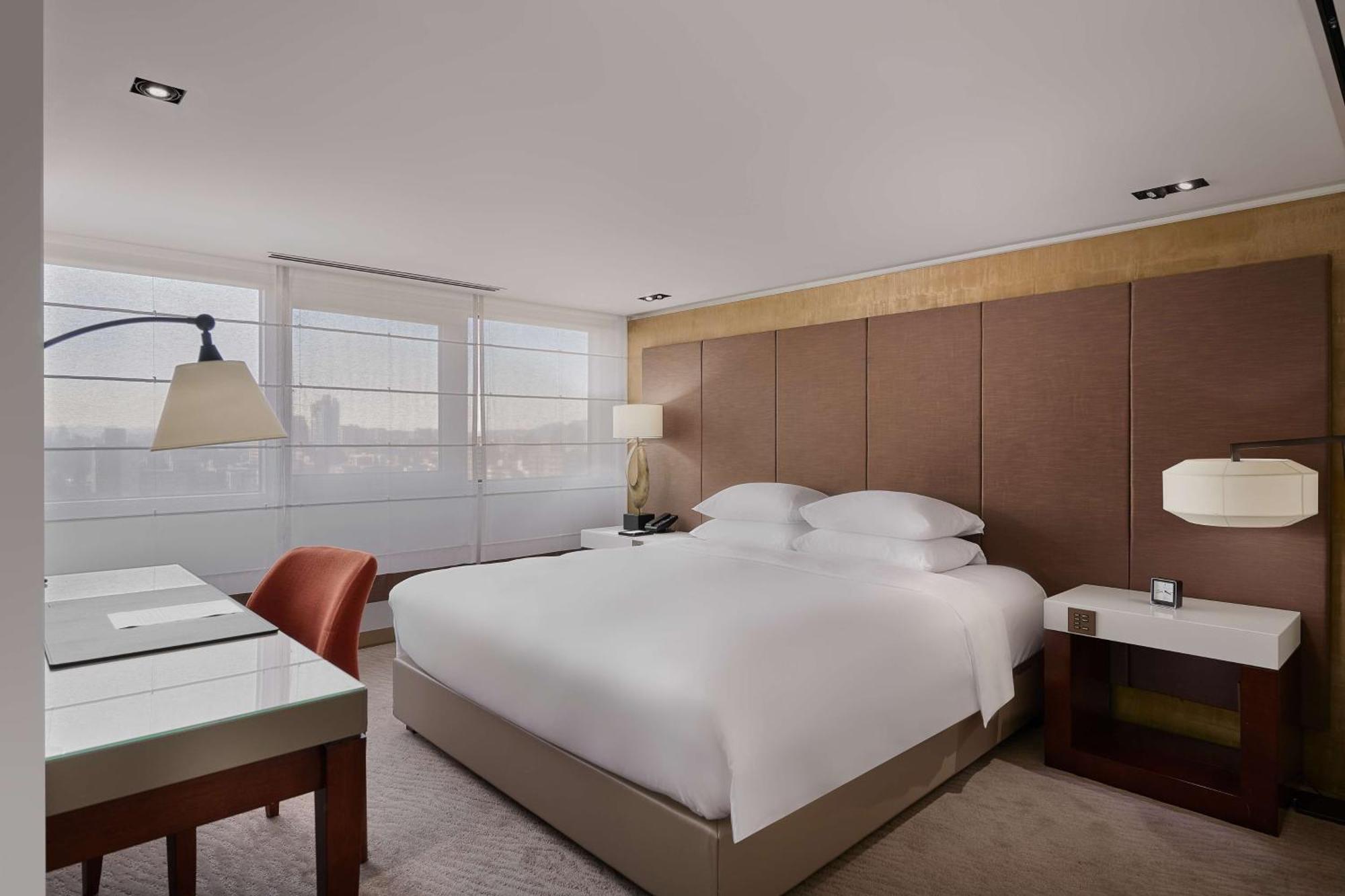 Grand Hyatt Hotel 5*