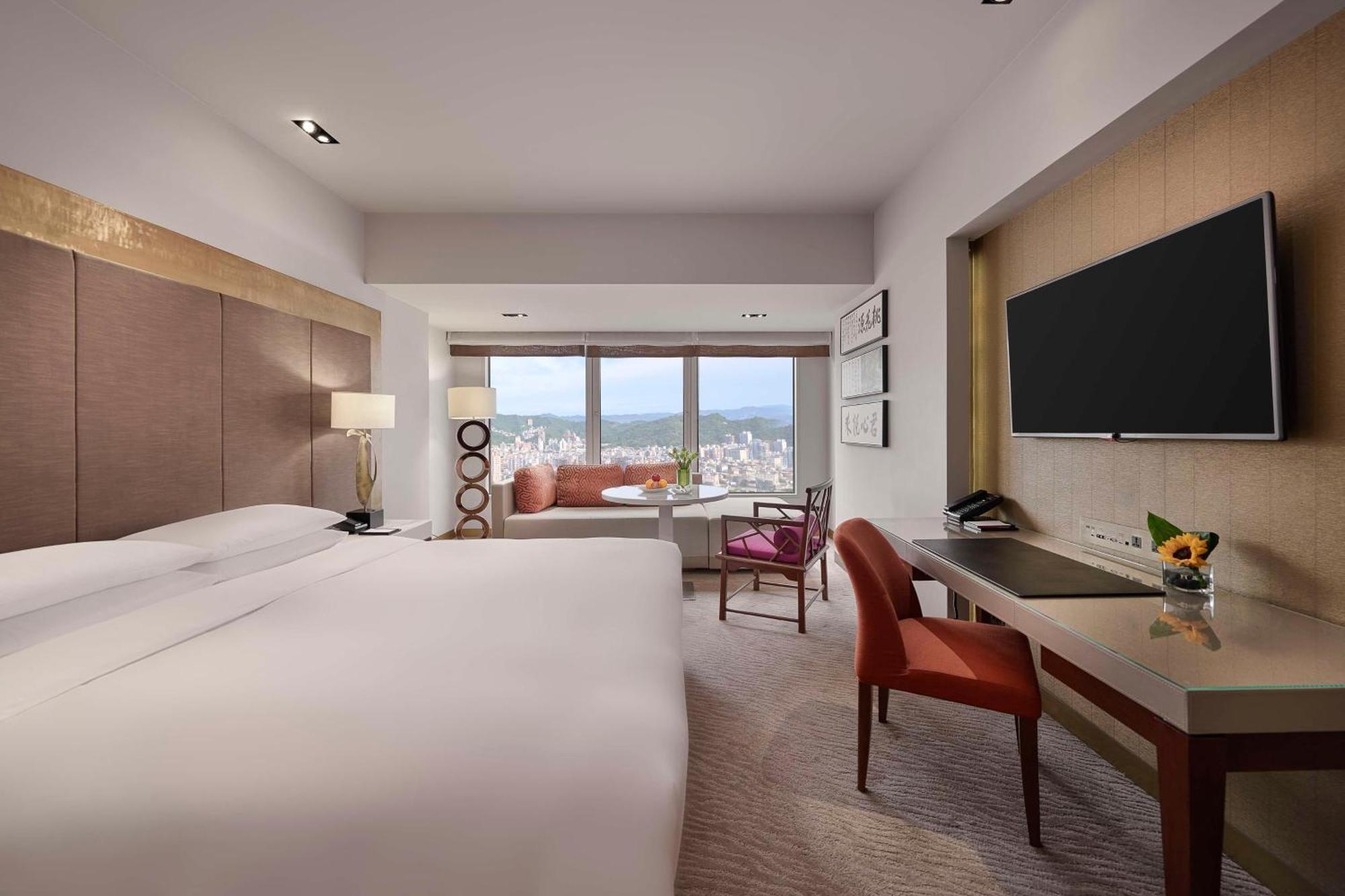Grand Hyatt 5*